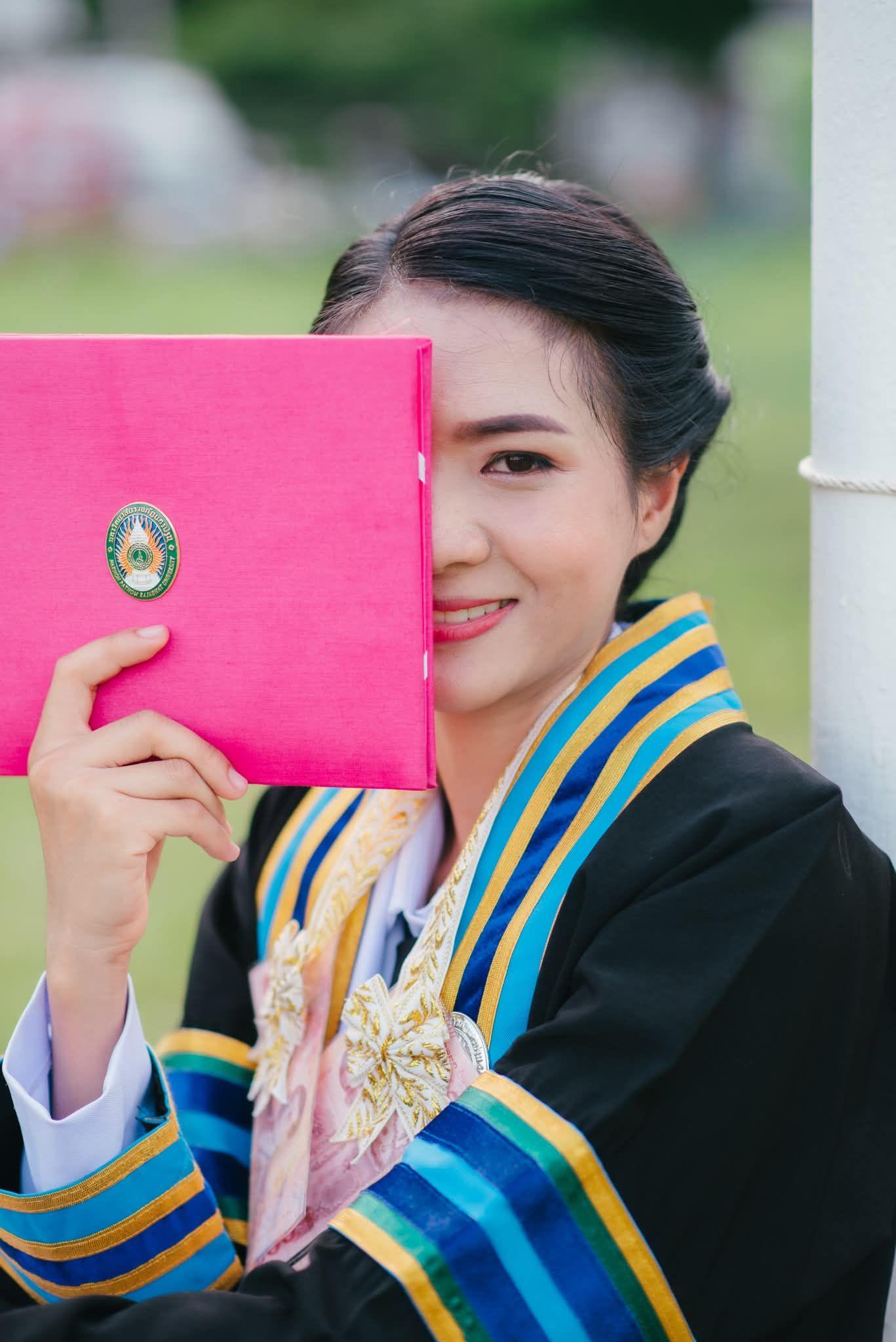 ผลงานรับปริญญา มหาวิทยาลัยราชภัฏนครปฐม โดย Patsu4to ภาพที่ 3
