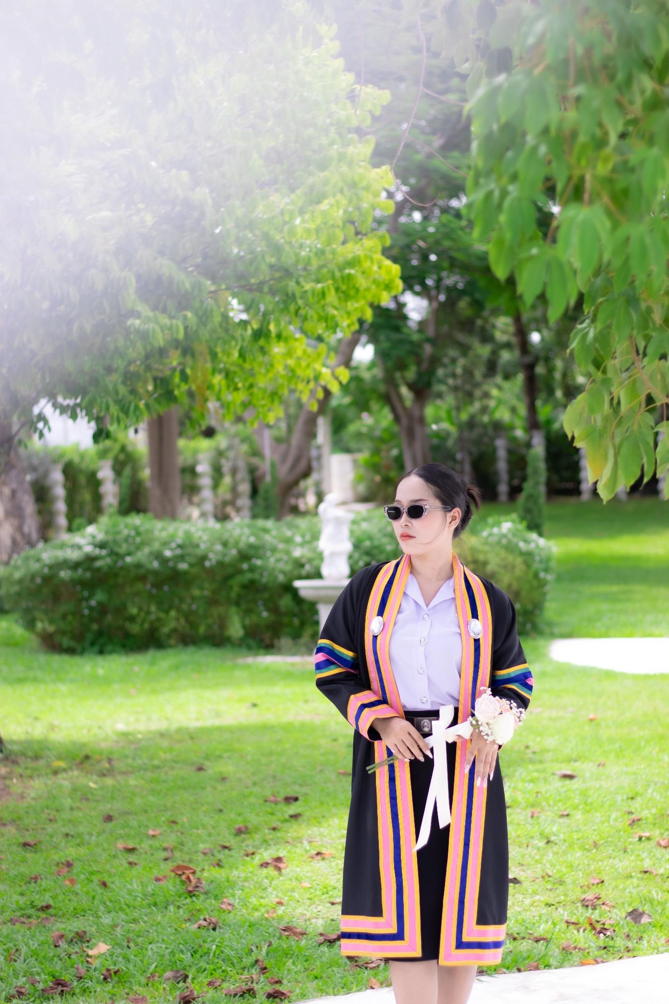 ผลงานรับปริญญา โดย ถ่ายรูปปะ ภาพที่ 5