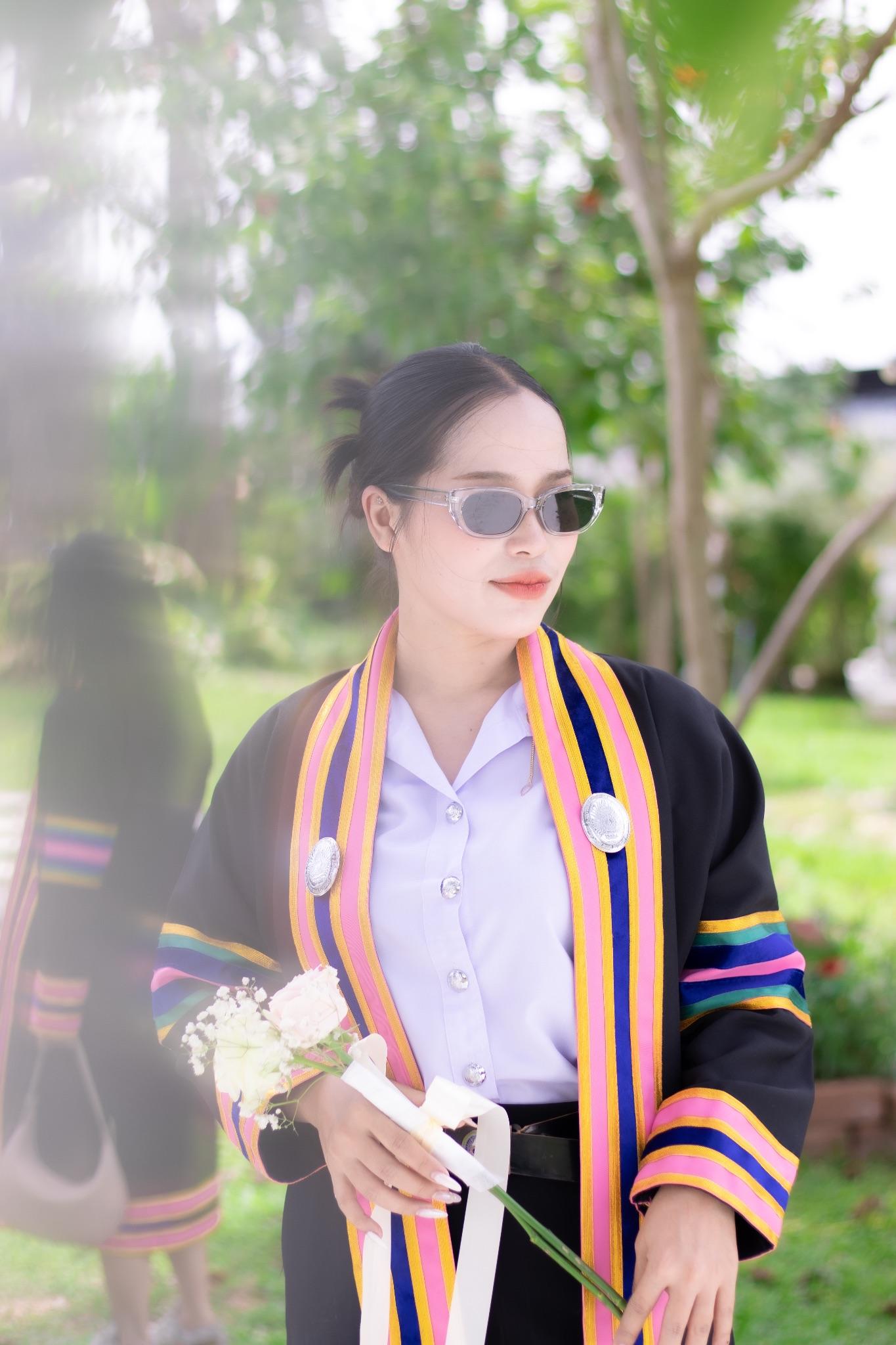 ผลงานรับปริญญา โดย ถ่ายรูปปะ ภาพที่ 8