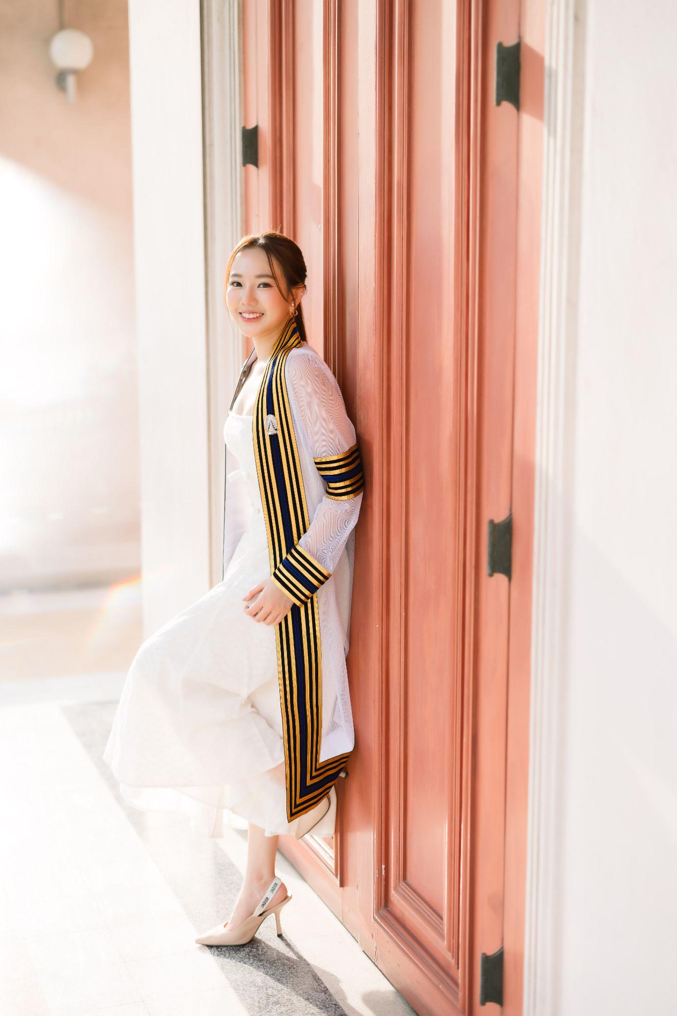 ผลงานรับปริญญา จุฬาลงกรณ์มหาวิทยาลัย โดย K's Gallery ภาพที่ 6