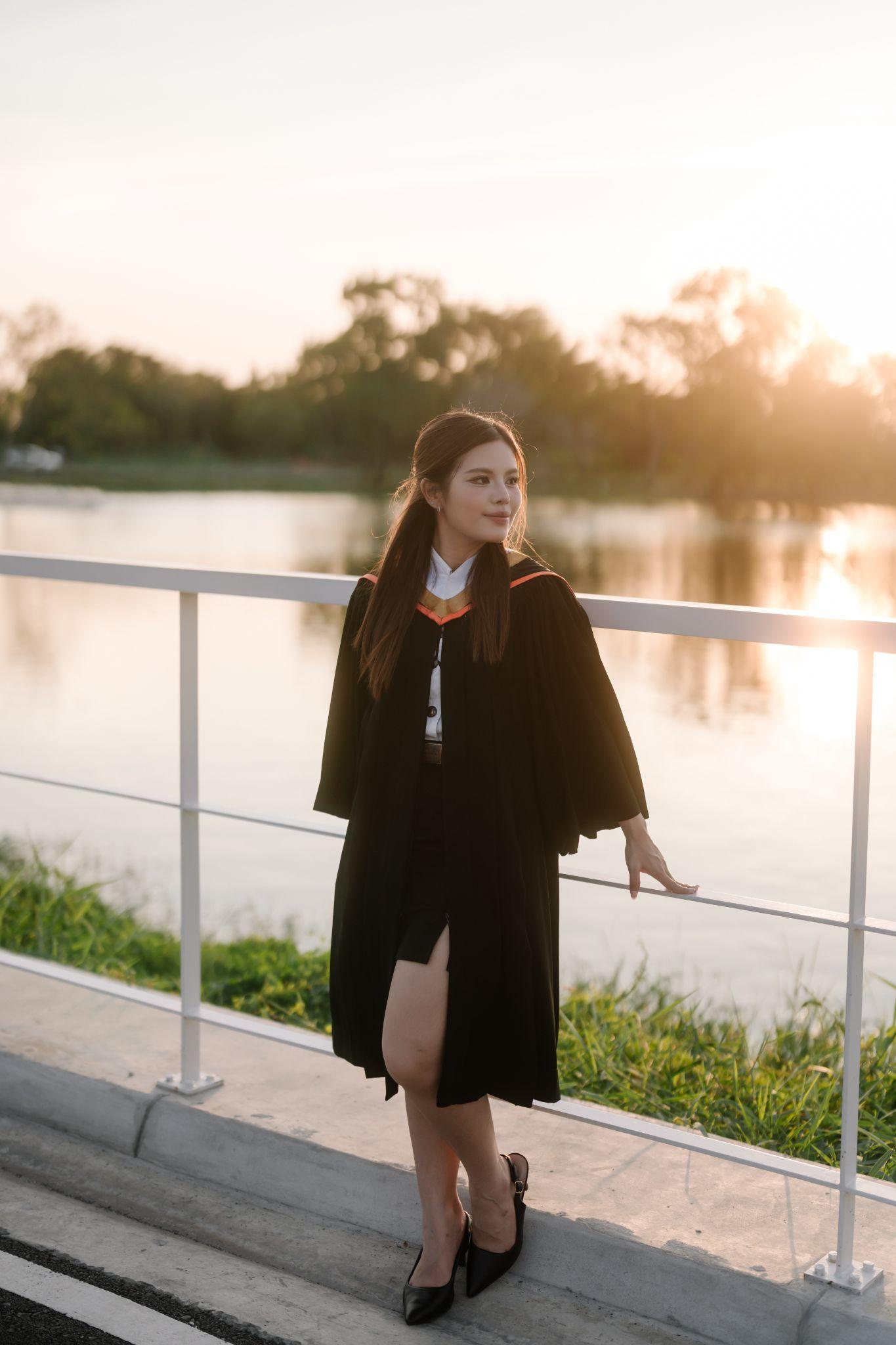ผลงานรับปริญญา มหาวิทยาลัยกรุงเทพ โดย Bigtarapic ภาพที่ 19