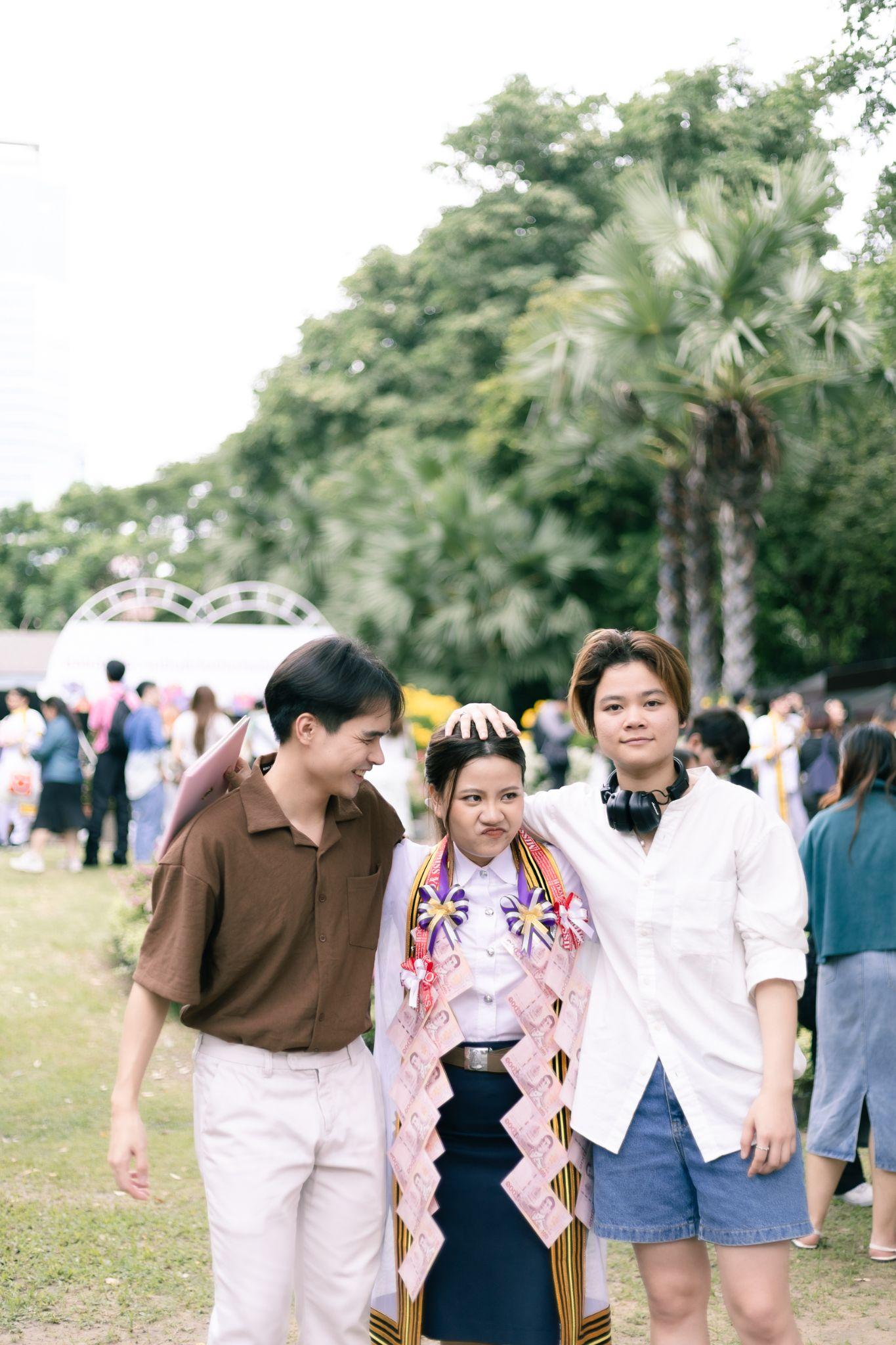 ผลงานรับปริญญา จุฬาลงกรณ์มหาวิทยาลัย โดย press.mine.shutter ภาพที่ 19