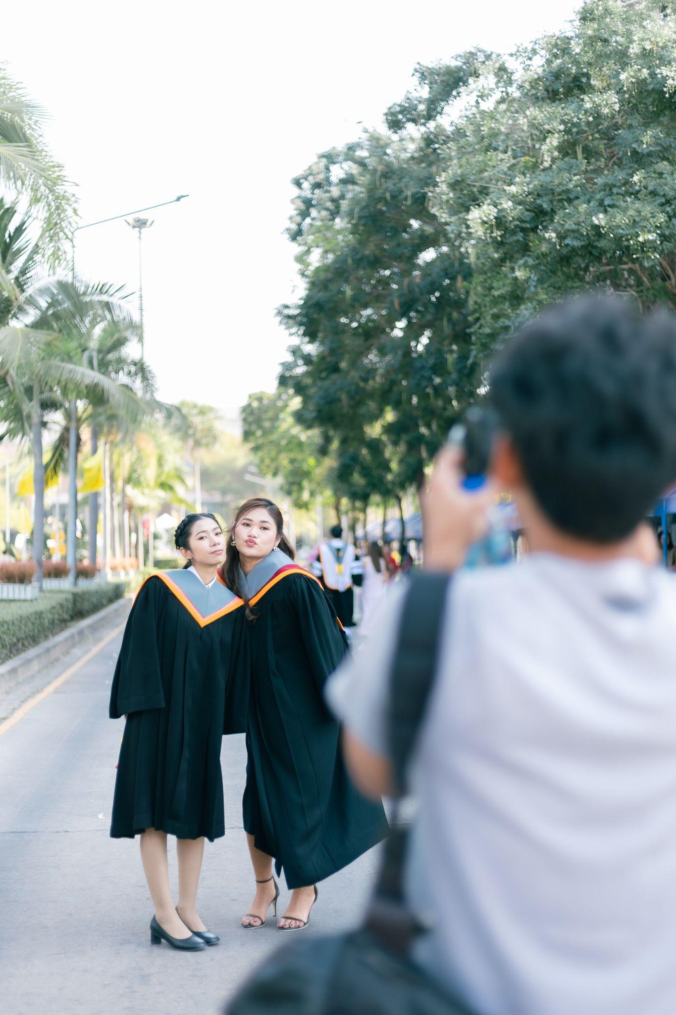 ผลงานรับปริญญา มหาวิทยาลัยบูรพา โดย press.mine.shutter ภาพที่ 20