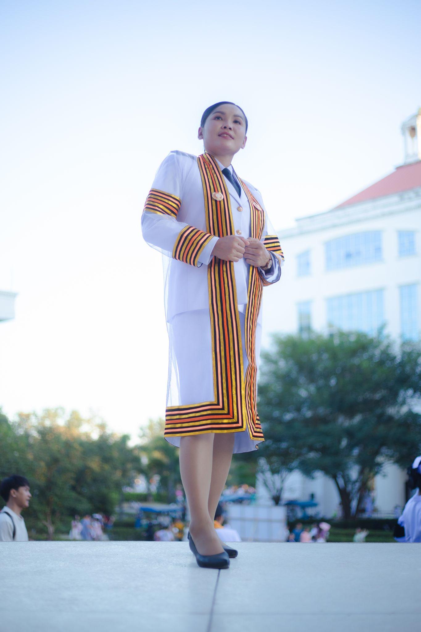 ผลงานรับปริญญา มหาวิทยาลัยราชธานี โดย ผู้บ่าวเลี้ยงงัว - Studio ภาพที่ 3