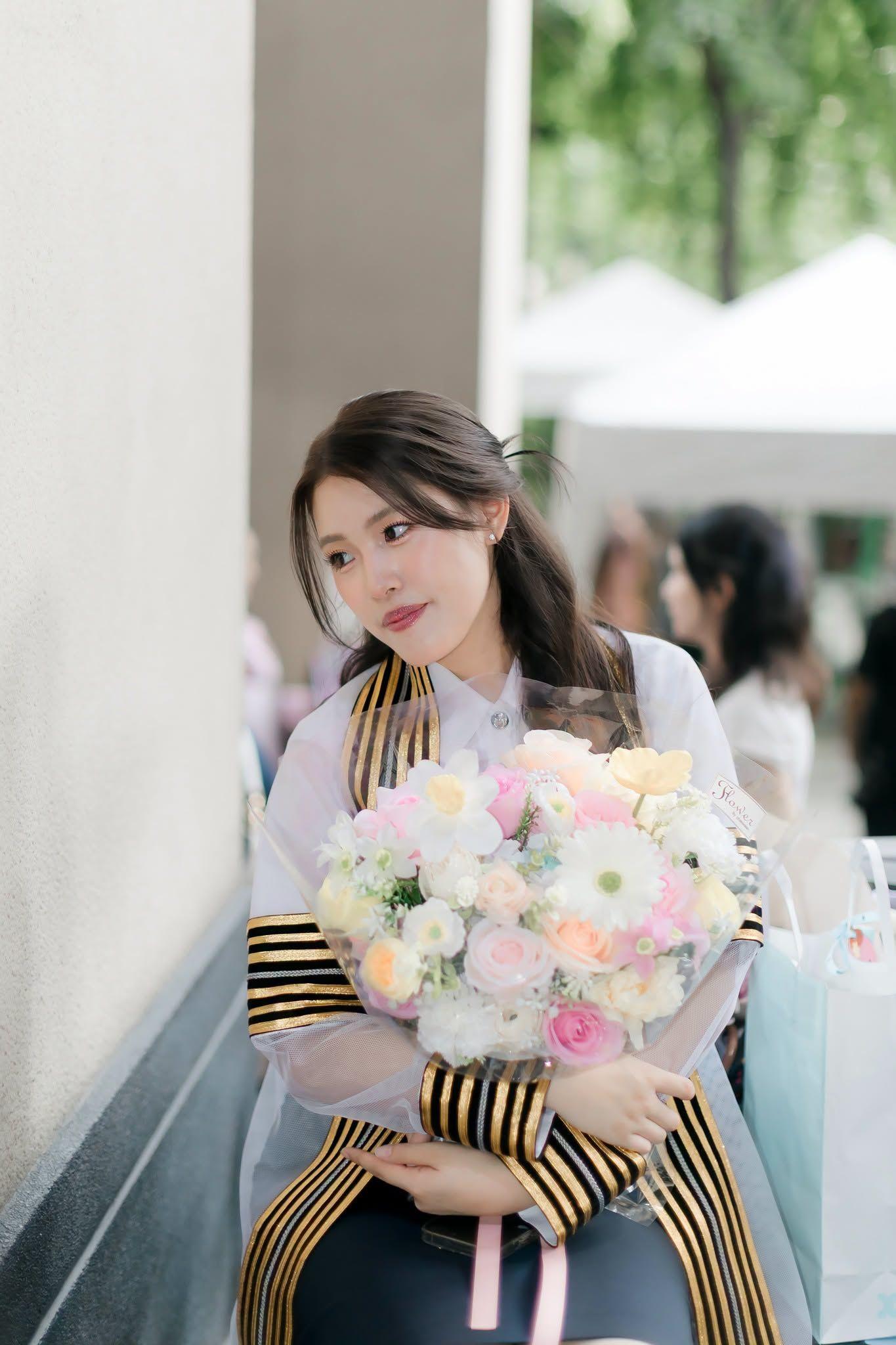 ผลงานรับปริญญา จุฬาลงกรณ์มหาวิทยาลัย โดย Tw1sted รับถ่ายภาพ ภาพที่ 2
