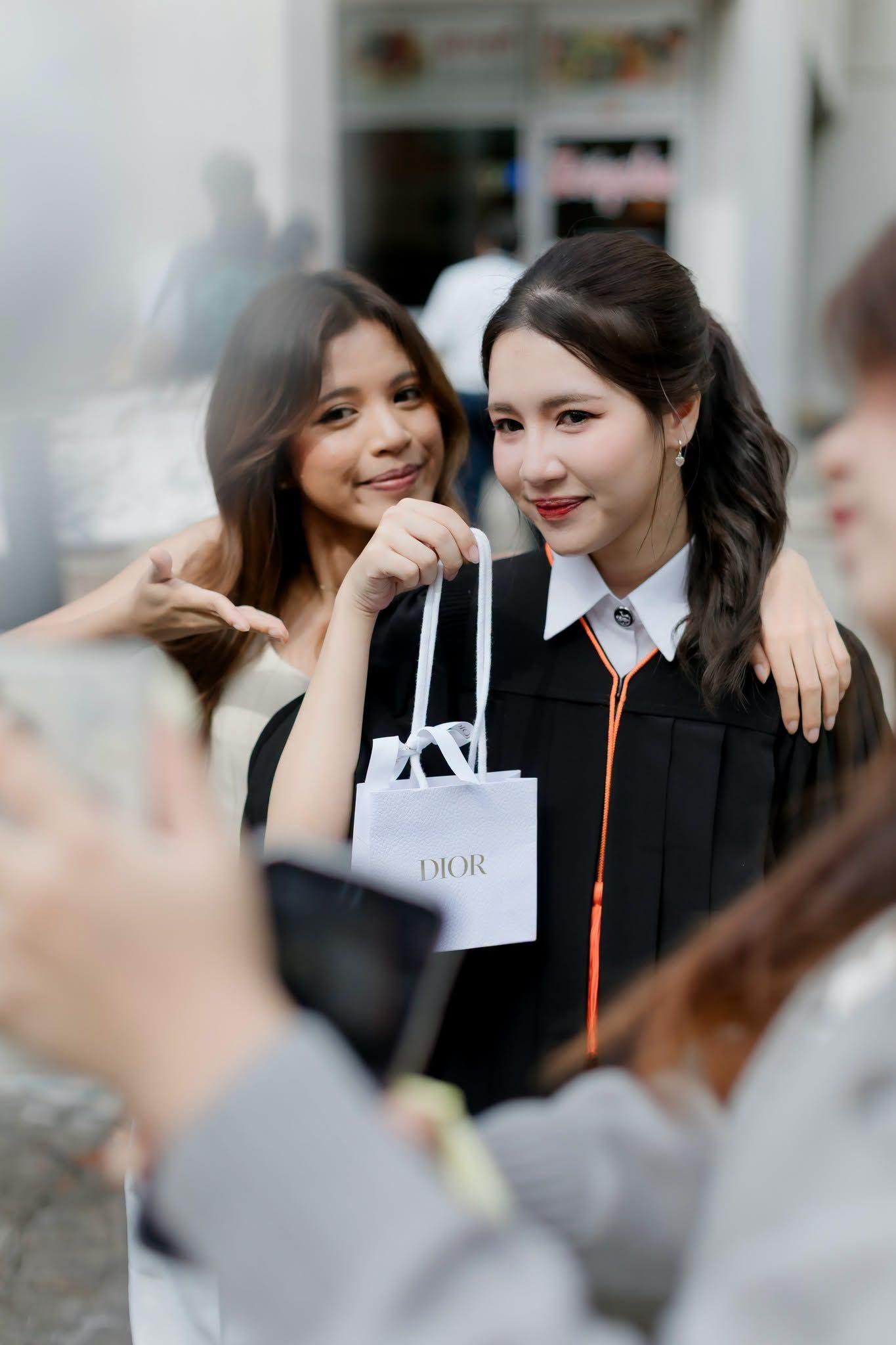 ผลงานรับปริญญา มหาวิทยาลัยเกษตรศาสตร์ โดย Tw1sted รับถ่ายภาพ ภาพที่ 6