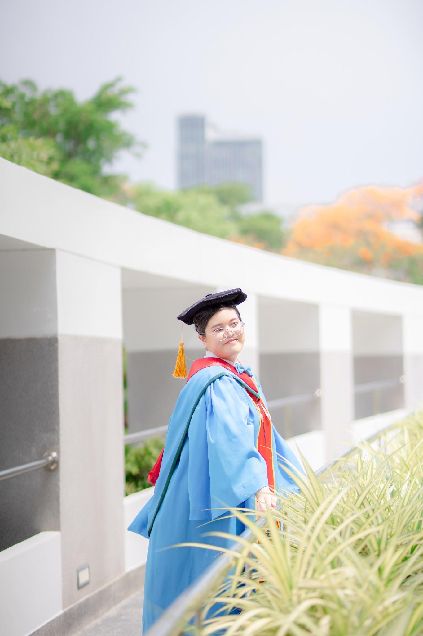 ผลงานรับปริญญา มหาวิทยาลัยธรรมศาสตร์ โดย Shutter up ภาพที่ 3