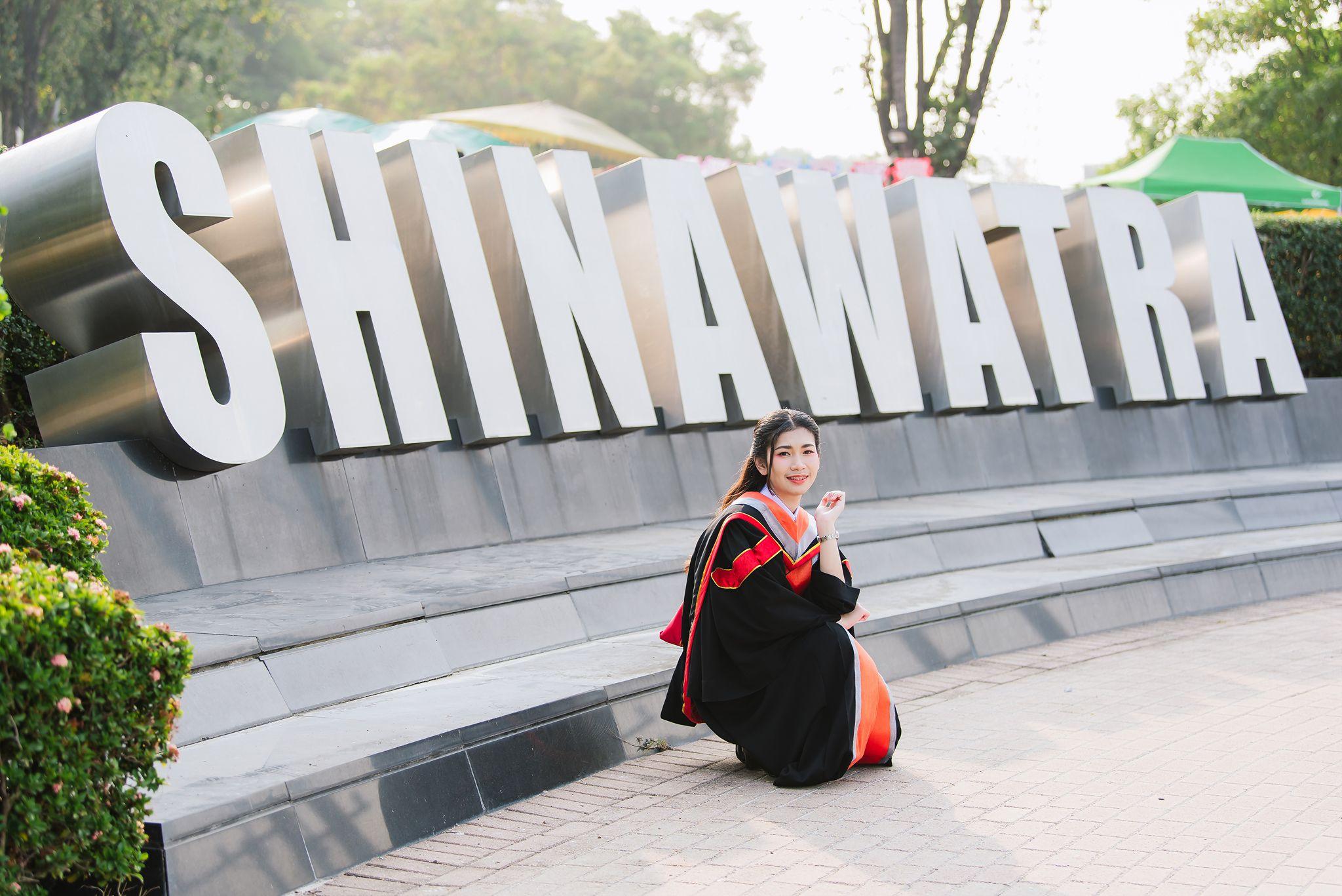 ผลงานรับปริญญา มหาวิทยาลัยชินวัตร โดย Penn-Kong ช่างภาพรับปริญญา ภาพที่ 2