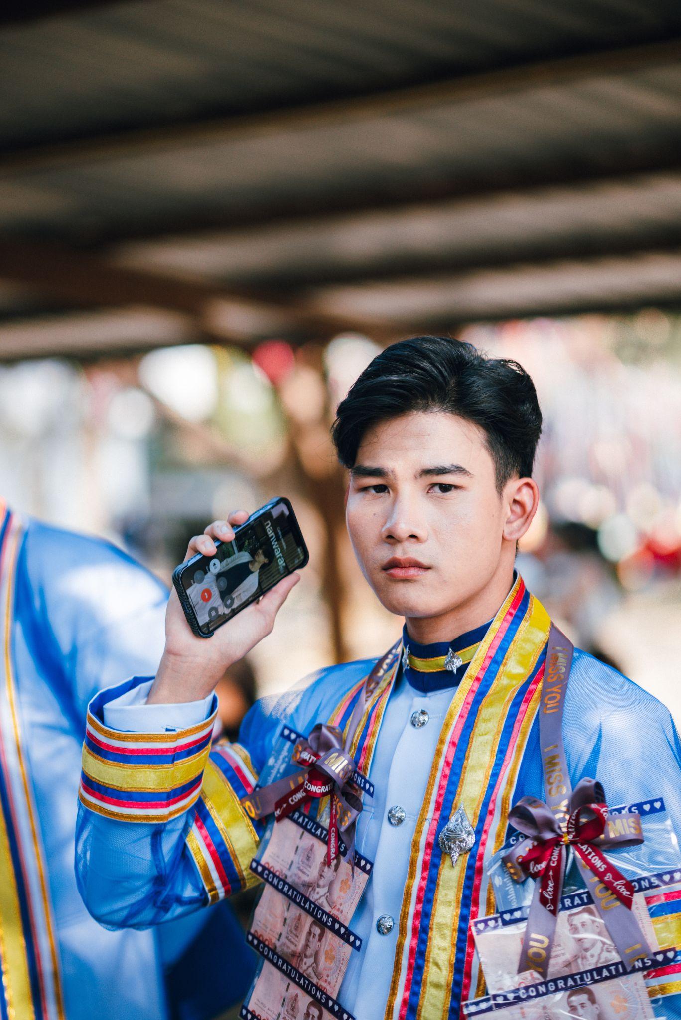 ผลงานรับปริญญา มหาวิทยาลัยอุบลราชธานี โดย Phadee gallery ภาพที่ 3