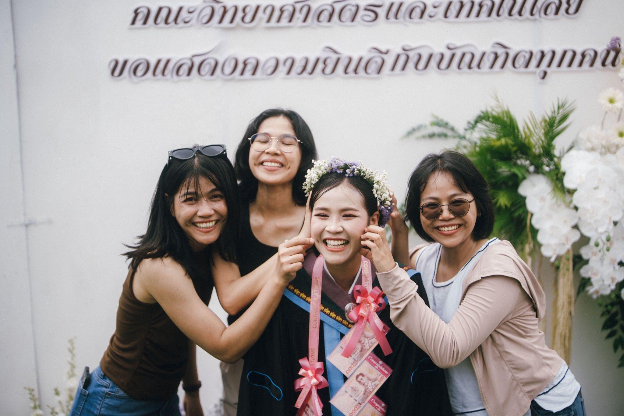 ผลงานรับปริญญา มหาวิทยาลัยราชภัฏสุรินทร์ โดย Phadee gallery ภาพที่ 20