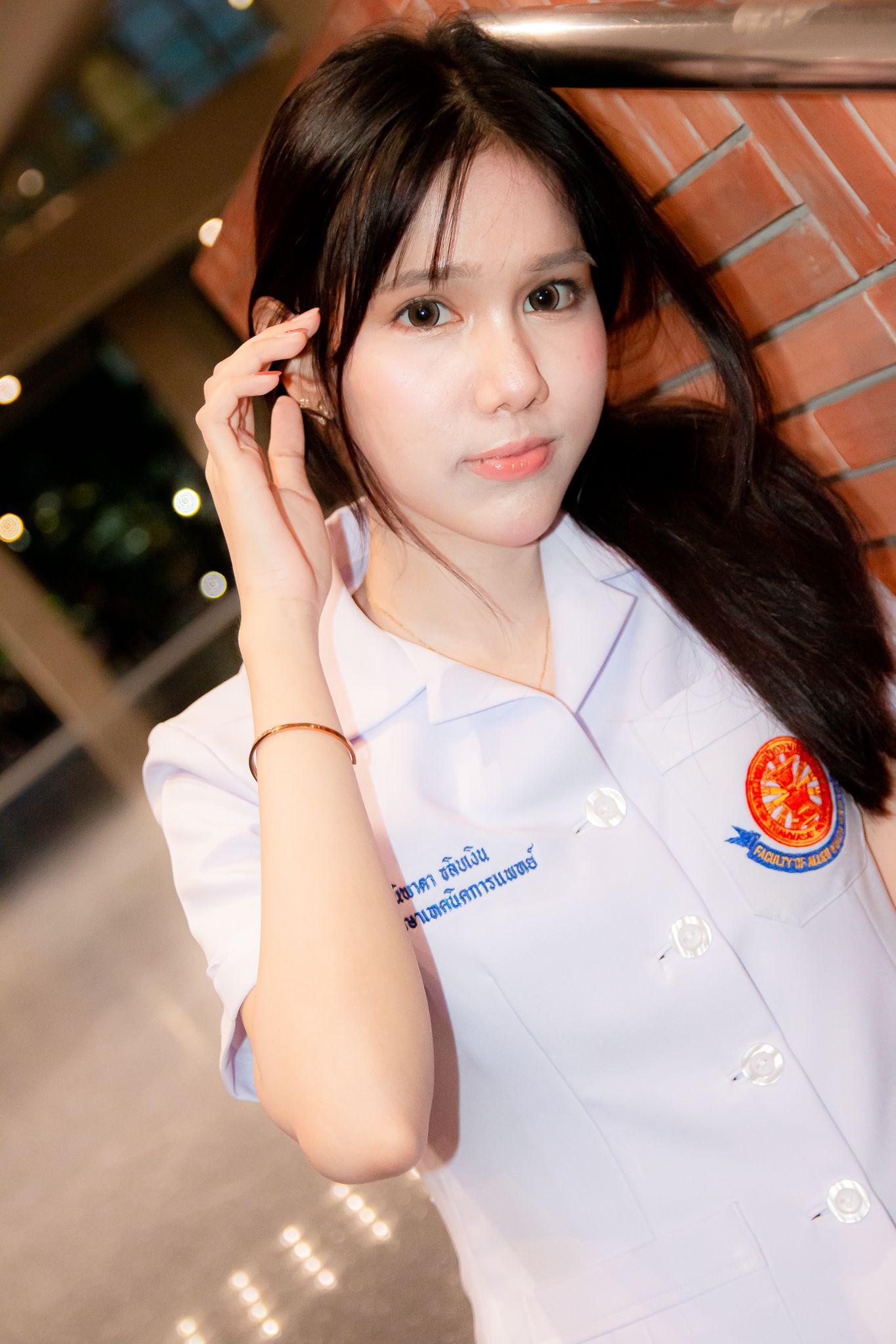 ผลงานรับปริญญา มหาวิทยาลัยธรรมศาสตร์ โดย Suphadet Cnns ภาพที่ 11