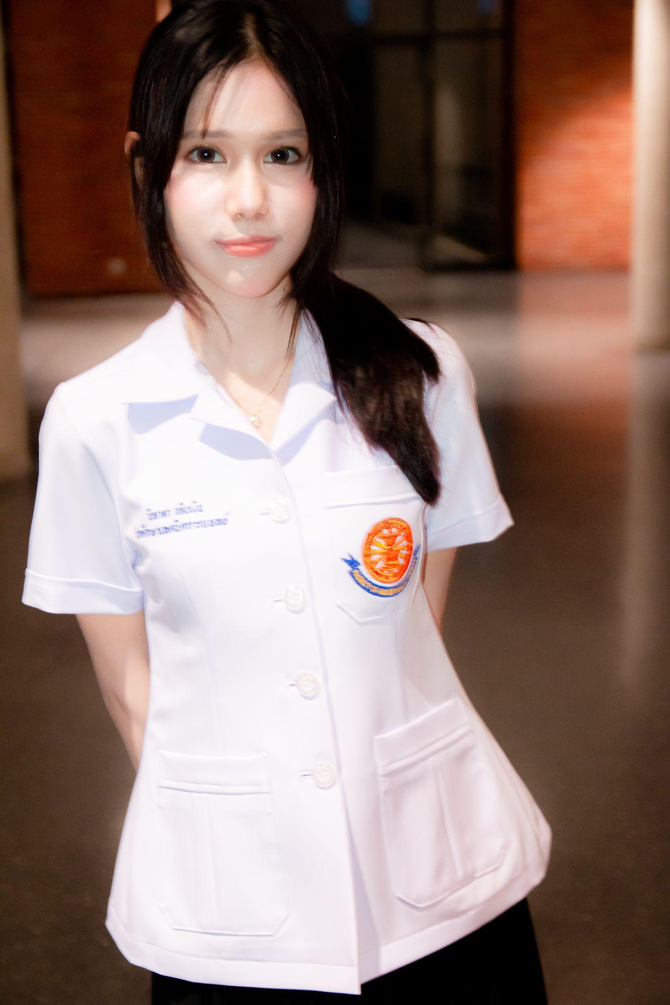 ผลงานรับปริญญา มหาวิทยาลัยธรรมศาสตร์ โดย Suphadet Cnns ภาพที่ 16