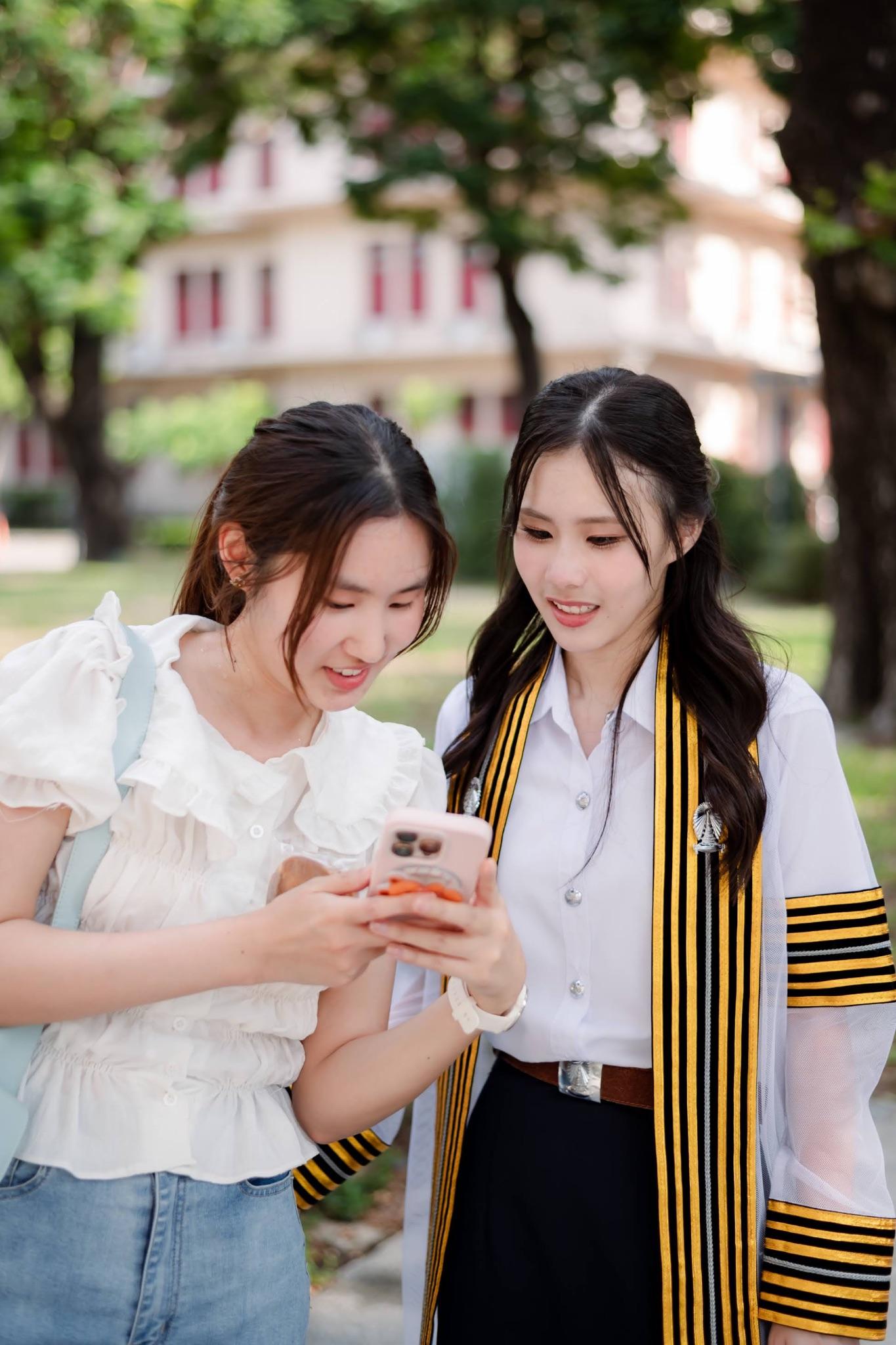 ผลงานรับปริญญา จุฬาลงกรณ์มหาวิทยาลัย โดย eyechi.photographer ภาพที่ 9