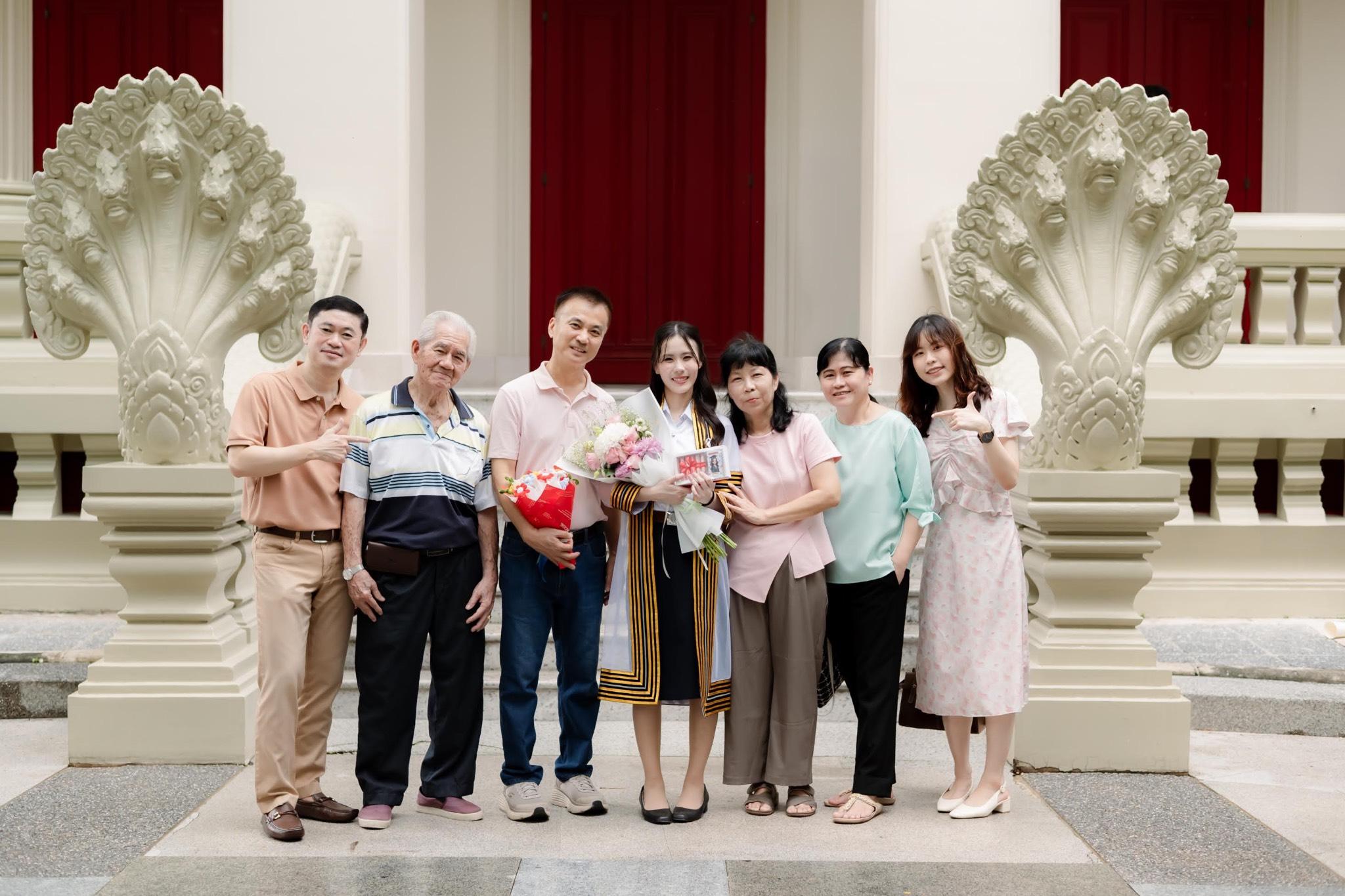 ผลงานรับปริญญา จุฬาลงกรณ์มหาวิทยาลัย โดย eyechi.photographer ภาพที่ 15