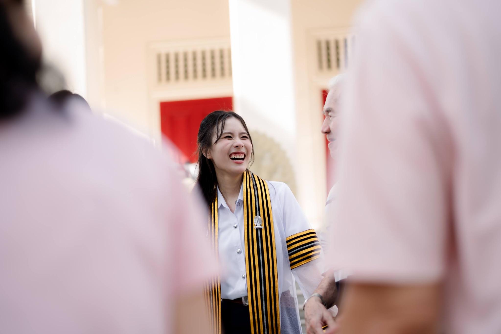 ผลงานรับปริญญา จุฬาลงกรณ์มหาวิทยาลัย โดย eyechi.photographer ภาพที่ 11