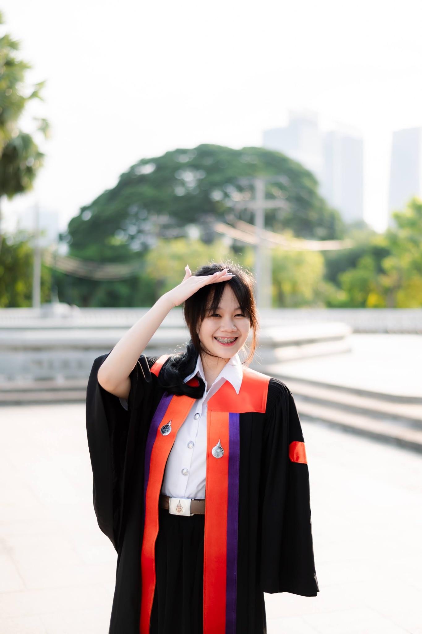 ผลงานรับปริญญา มหาวิทยาลัยราชภัฏวไลยอลงกรณ์ ในพระบรมราชูปถัมภ์ โดย eyechi.photographer ภาพที่ 6