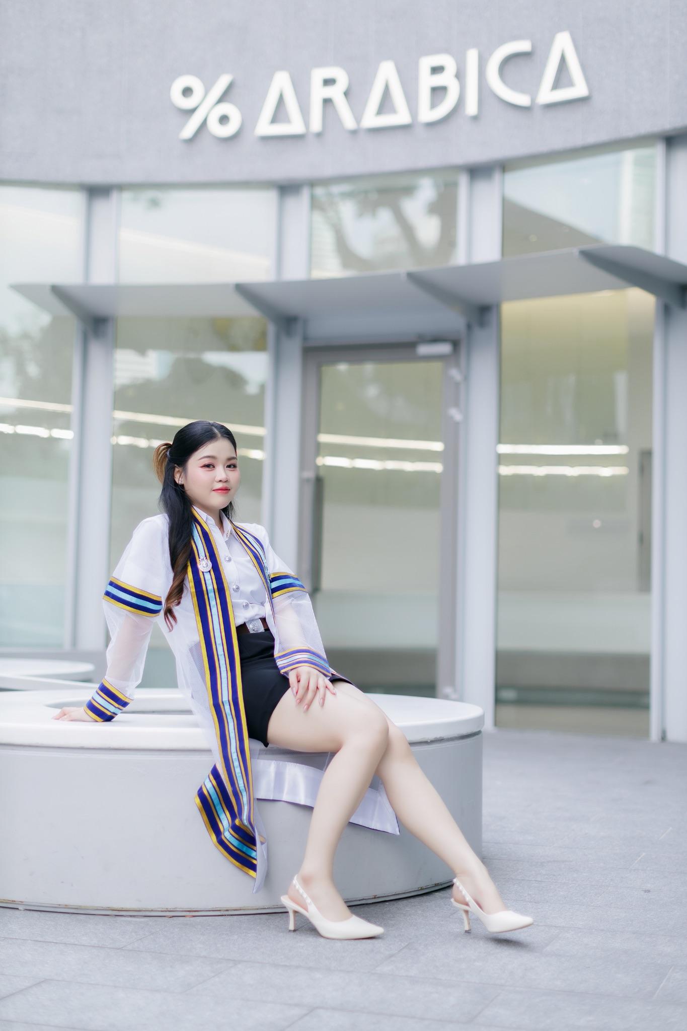 ผลงานรับปริญญา โดย เชษฐ์การกล้อง ภาพที่ 5