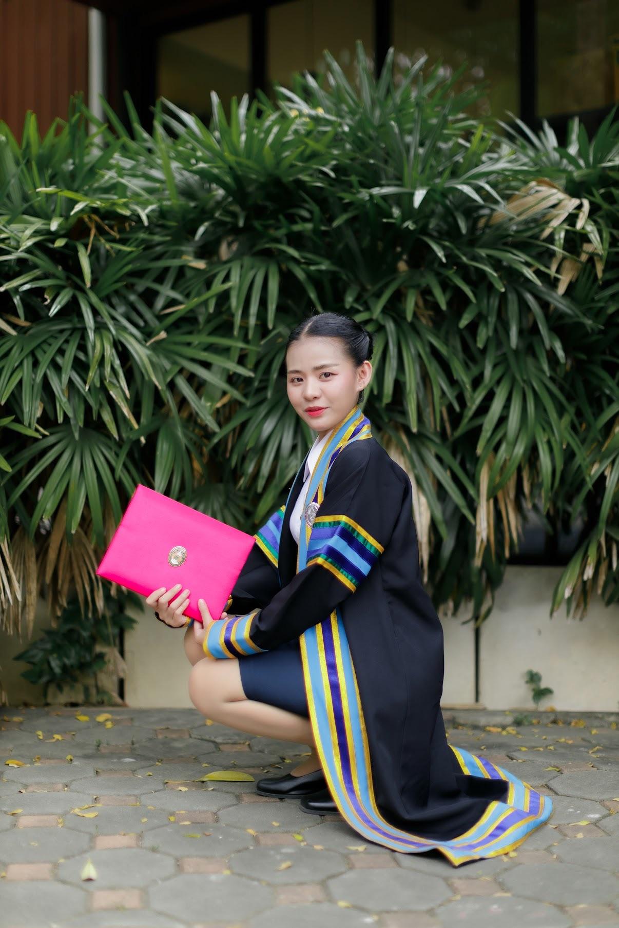ผลงานรับปริญญา โดย เชษฐ์การกล้อง ภาพที่ 8