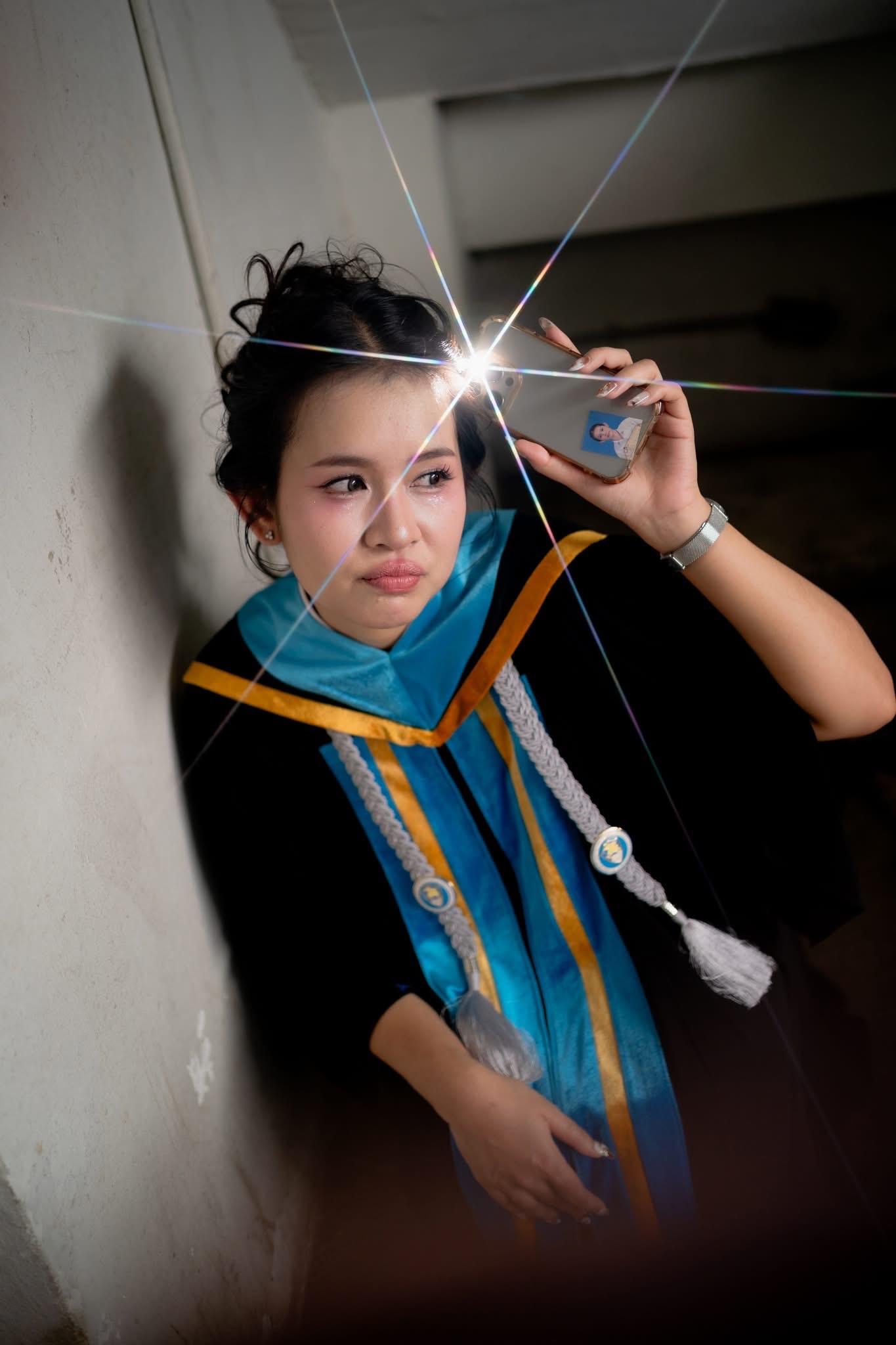 ผลงานรับปริญญา มหาวิทยาลัยหอการค้าไทย โดย Nat_B ภาพที่ 9