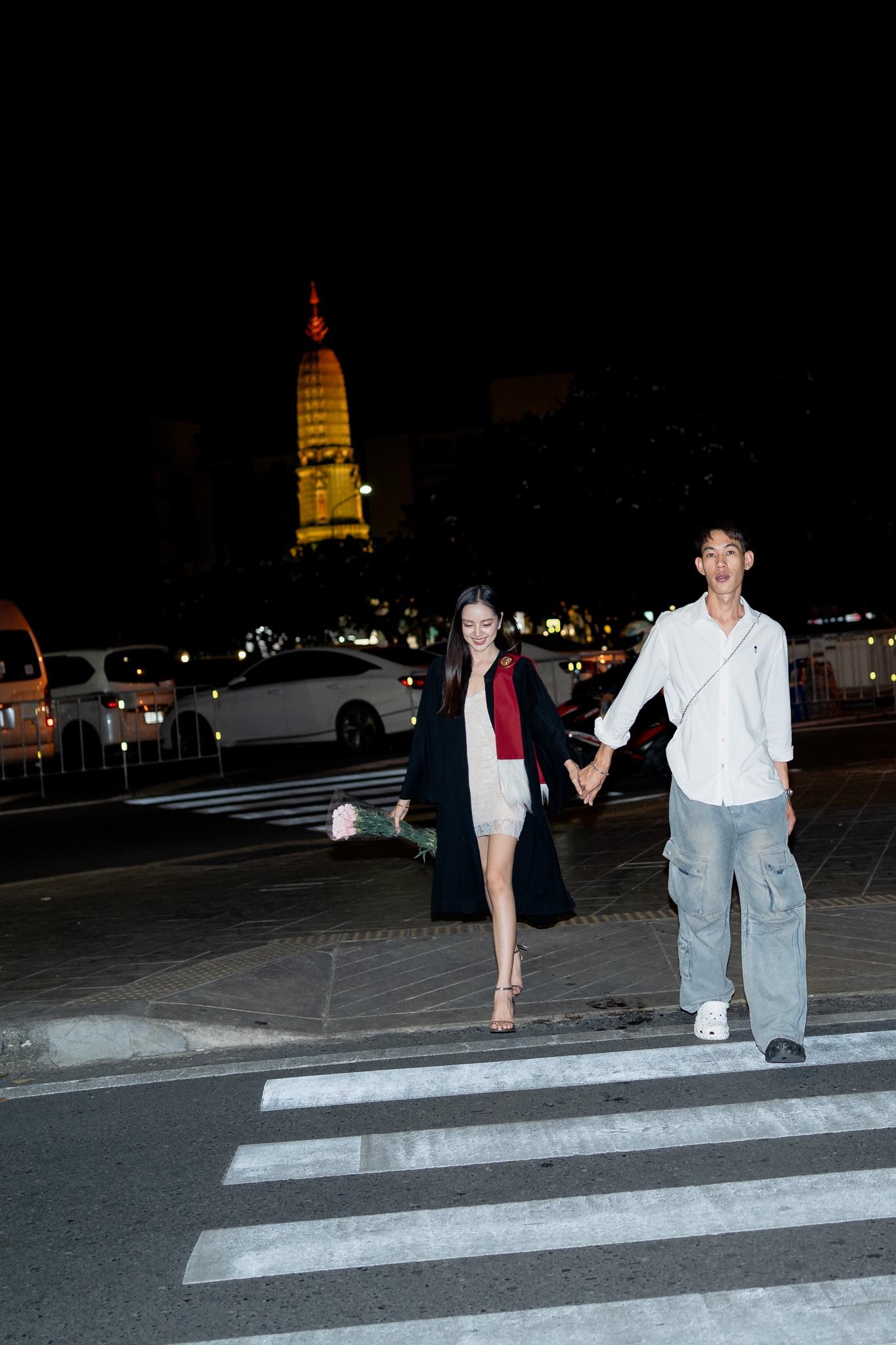 ผลงานรับปริญญา มหาวิทยาลัยธรรมศาสตร์ โดย Nat_B ภาพที่ 18