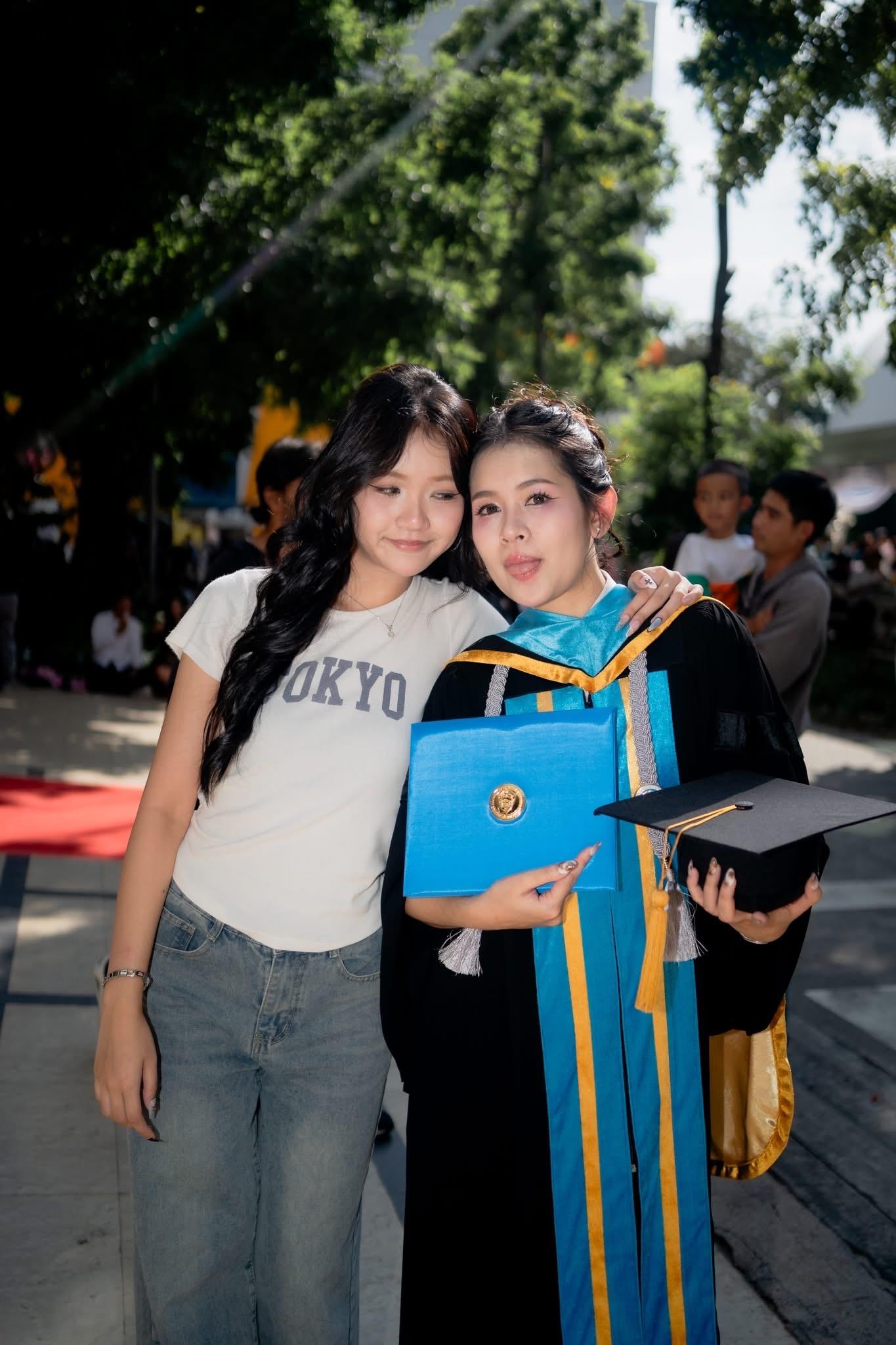 ผลงานรับปริญญา มหาวิทยาลัยหอการค้าไทย โดย Nat_B ภาพที่ 15