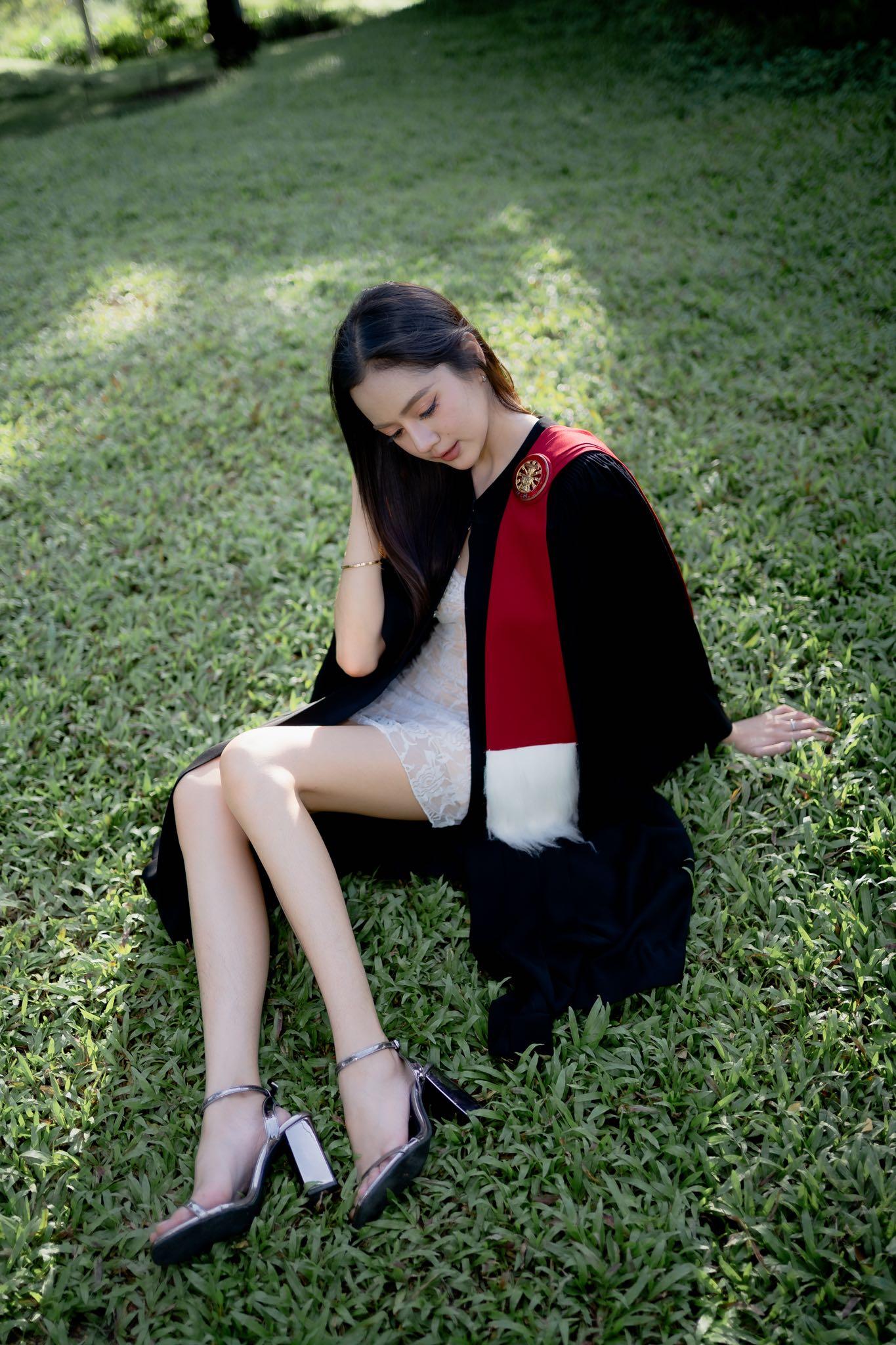 ผลงานรับปริญญา มหาวิทยาลัยธรรมศาสตร์ โดย Nat_B ภาพที่ 9
