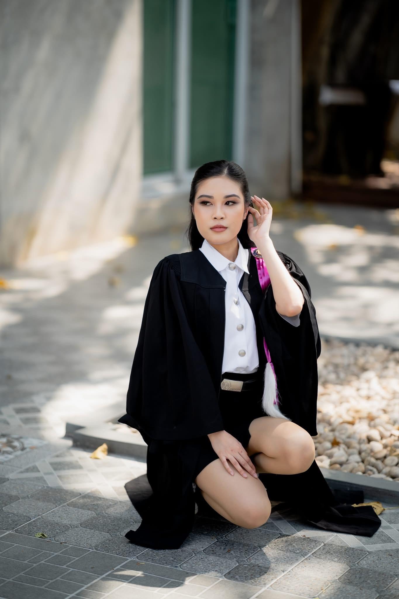 ผลงานรับปริญญา มหาวิทยาลัยศรีปทุม โดย Nat_B ภาพที่ 2