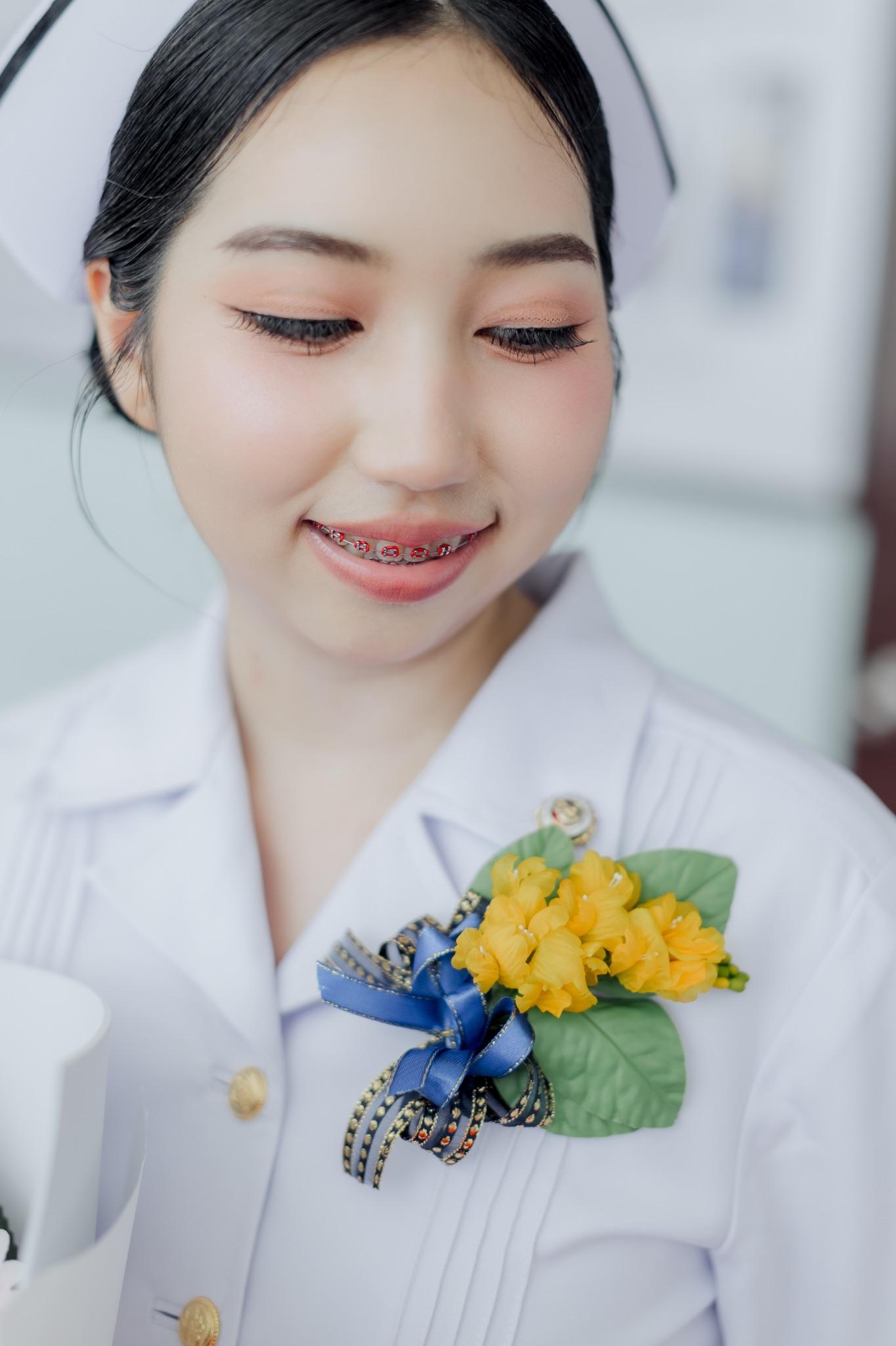 ผลงานรับปริญญา วิทยาลัยพยาบาลกองทัพเรือ โดย AKE. ภาพที่ 1