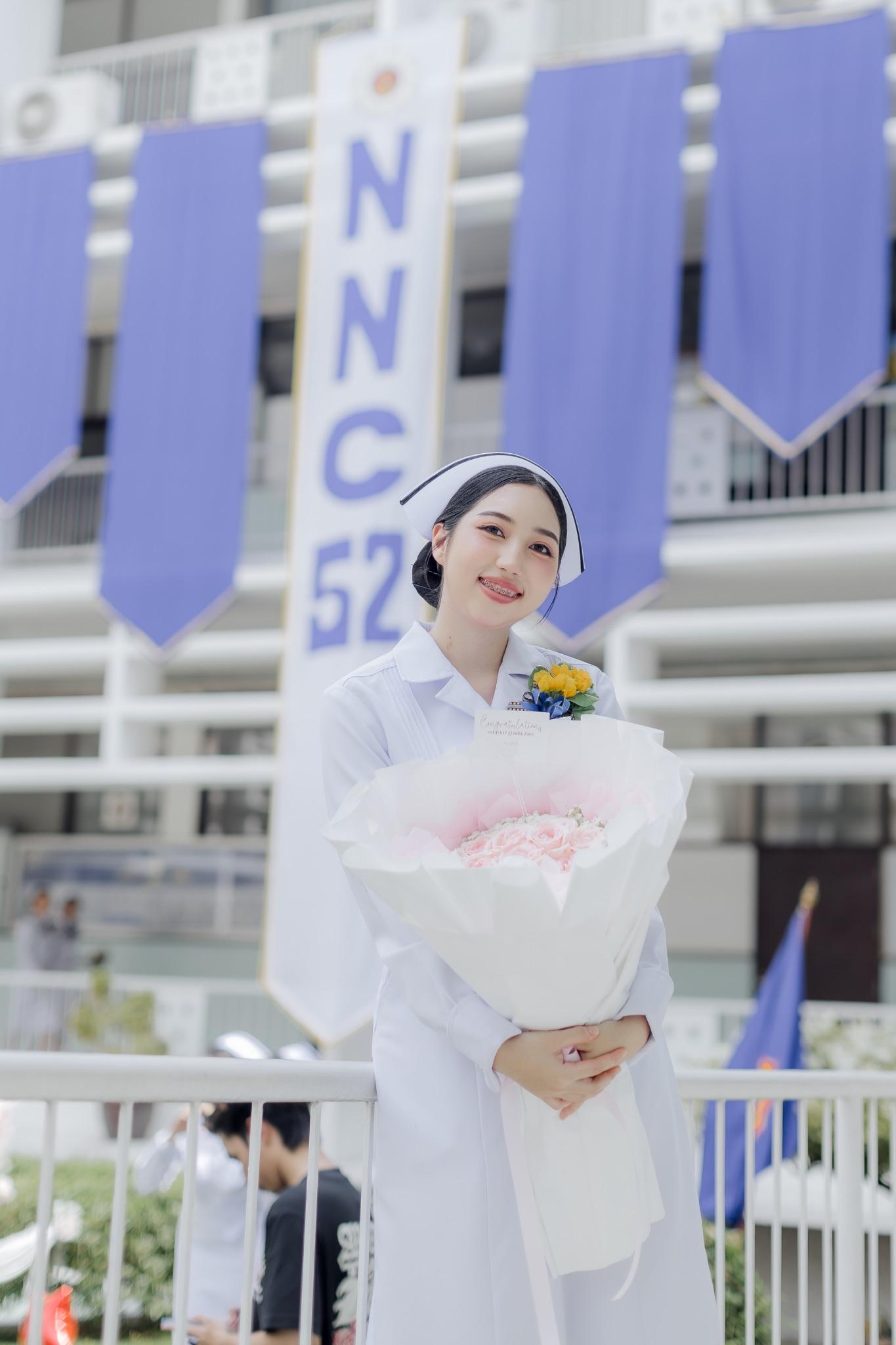 ผลงานรับปริญญา โดย AKE. ภาพที่ 3