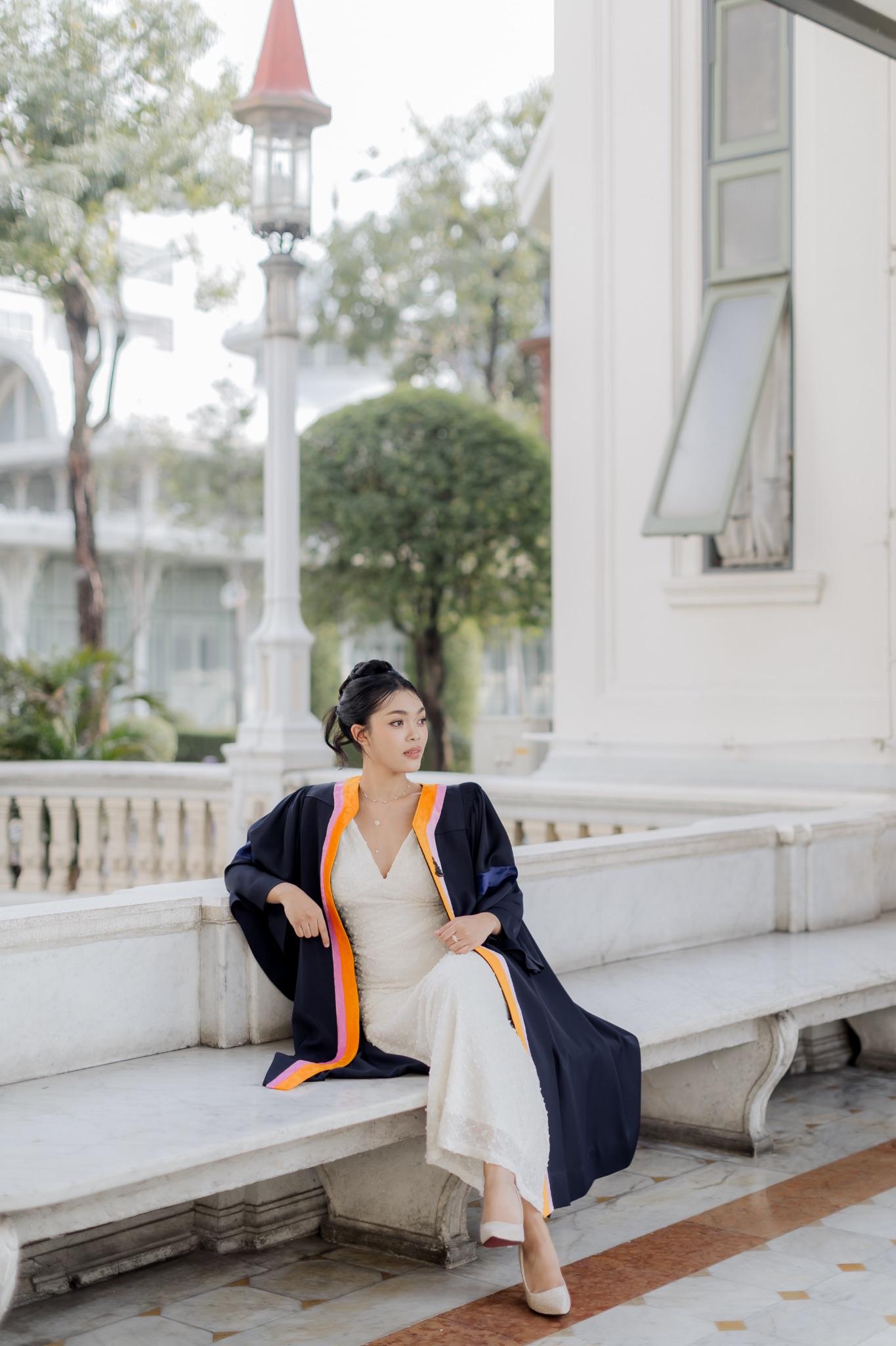 ผลงานรับปริญญา มหาวิทยาลัยรามคำแหง โดย AKE. ภาพที่ 4