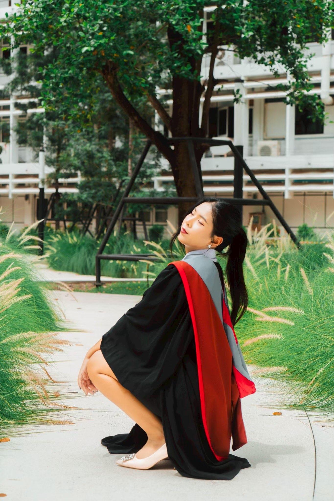 ผลงานรับปริญญา มหาวิทยาลัยศรีนครินทรวิโรฒ โดย Px-VII ภาพที่ 7