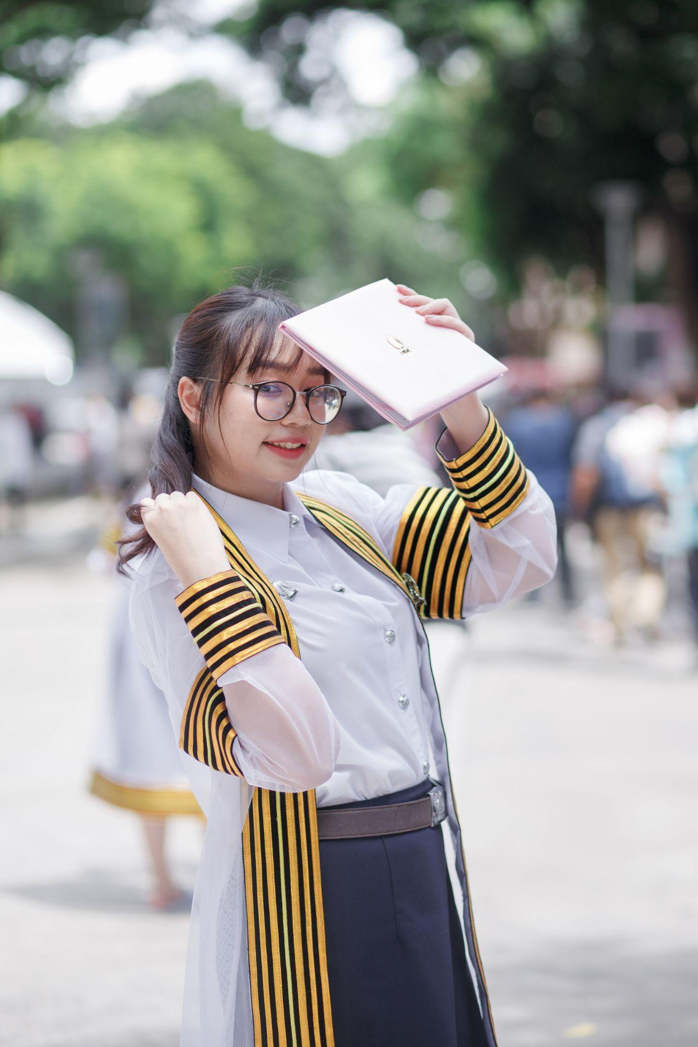 ผลงานรับปริญญา จุฬาลงกรณ์มหาวิทยาลัย โดย Papae_o ภาพที่ 6