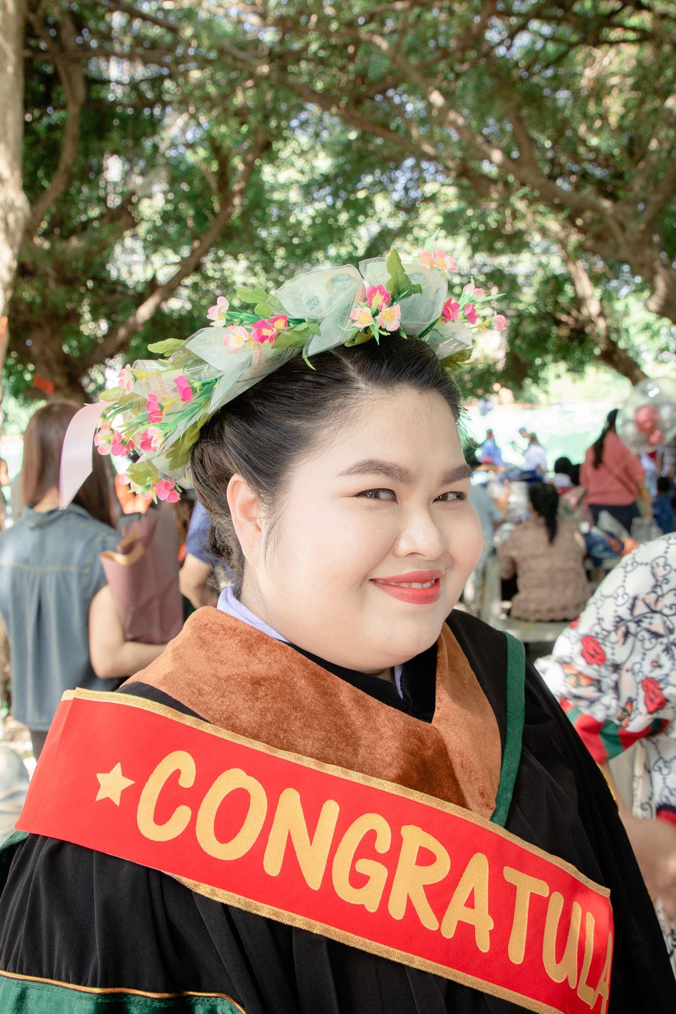 ผลงานรับปริญญา มหาวิทยาลัยราชภัฏเทพสตรี โดย F1RSTT.SHOTT ภาพที่ 11