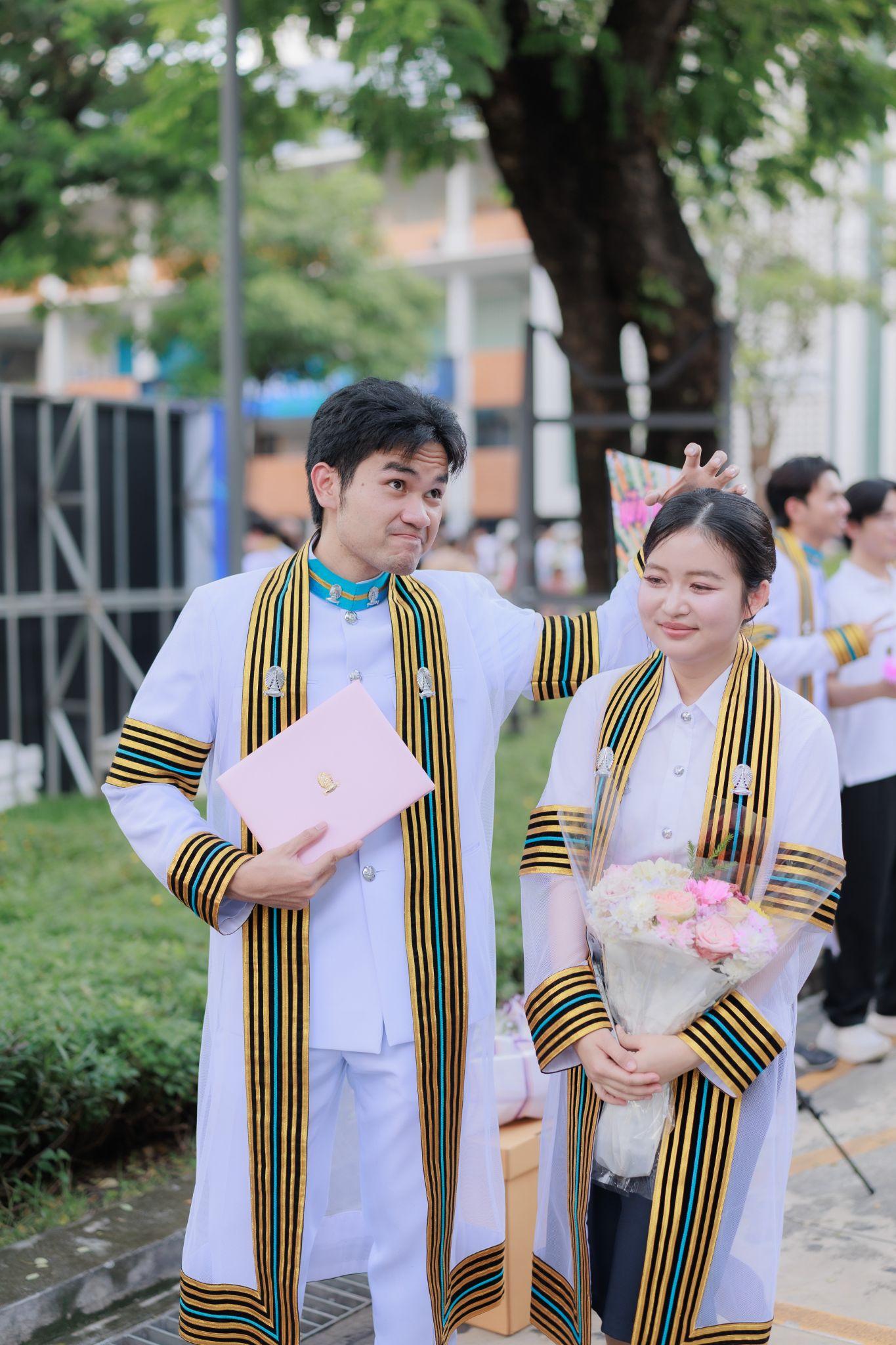 ผลงานรับปริญญา จุฬาลงกรณ์มหาวิทยาลัย โดย Ma’milk foto ภาพที่ 14