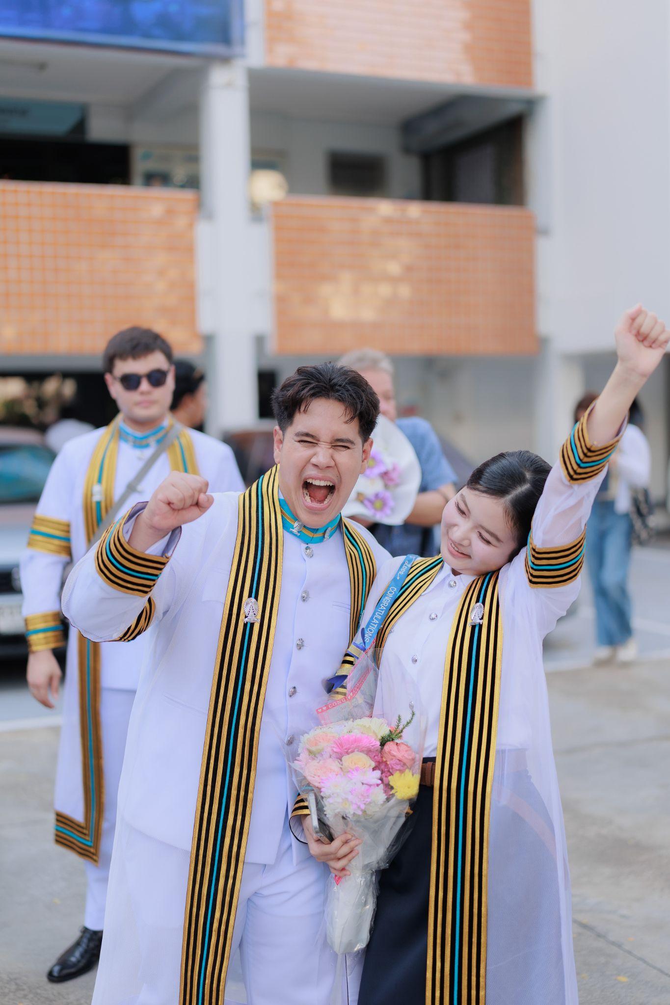 ผลงานรับปริญญา จุฬาลงกรณ์มหาวิทยาลัย โดย Ma’milk foto ภาพที่ 12