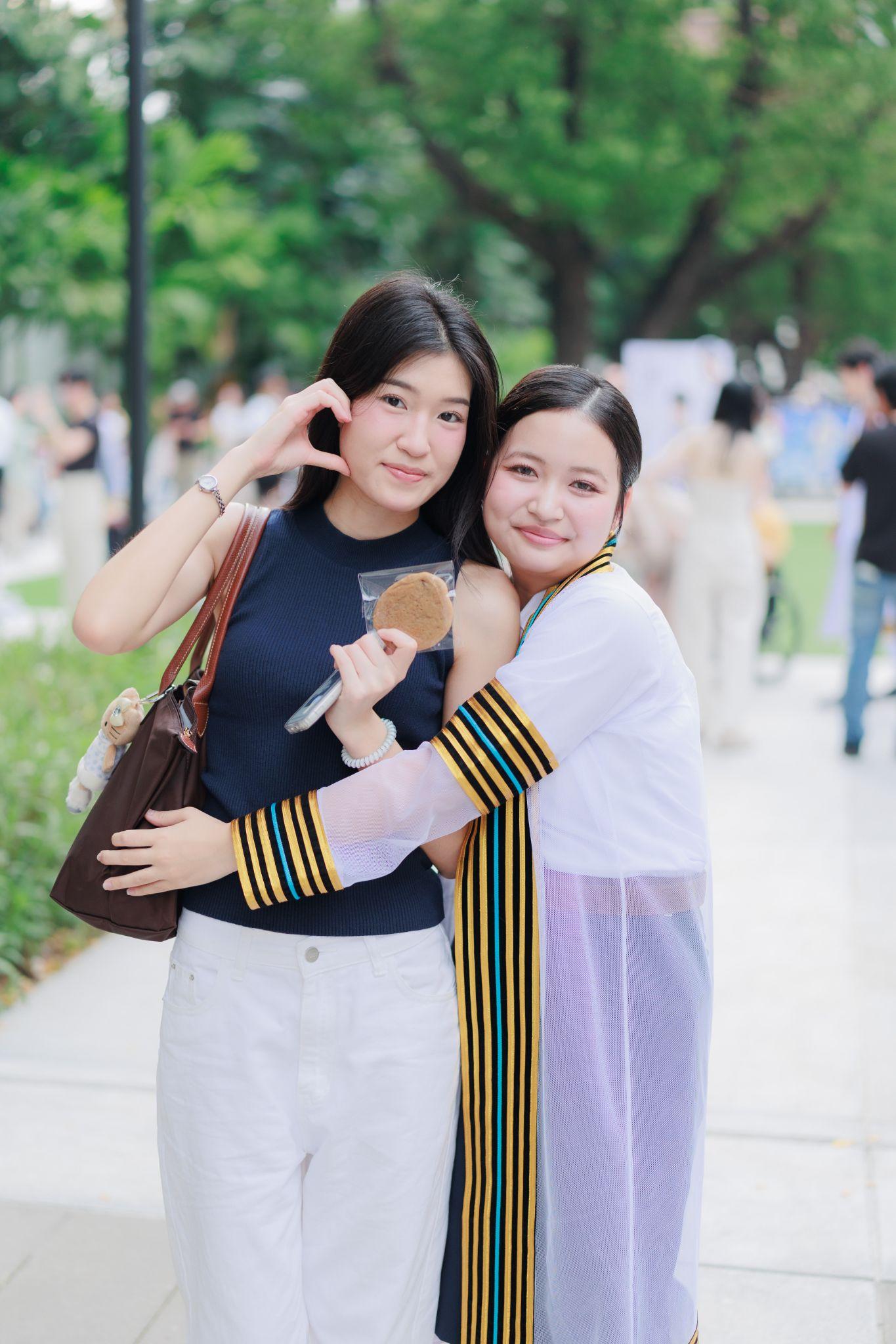 ผลงานรับปริญญา จุฬาลงกรณ์มหาวิทยาลัย โดย Ma’milk foto ภาพที่ 15
