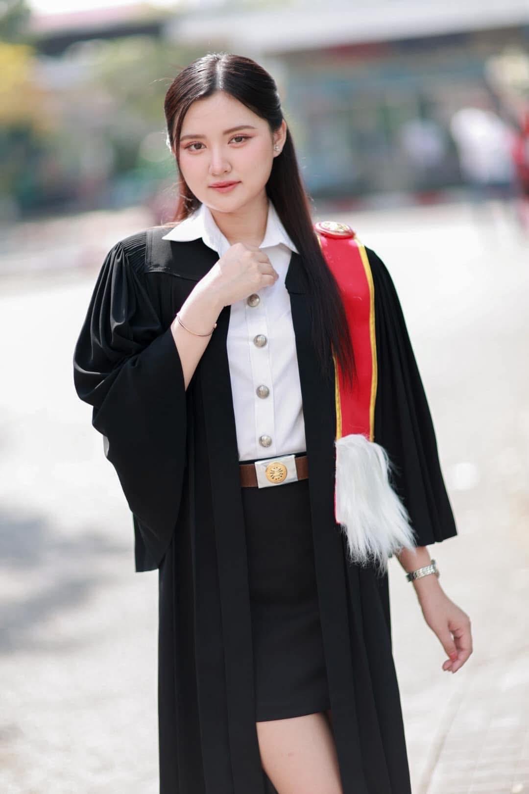 ผลงานรับปริญญา โดย Ma’milk foto ภาพที่ 1