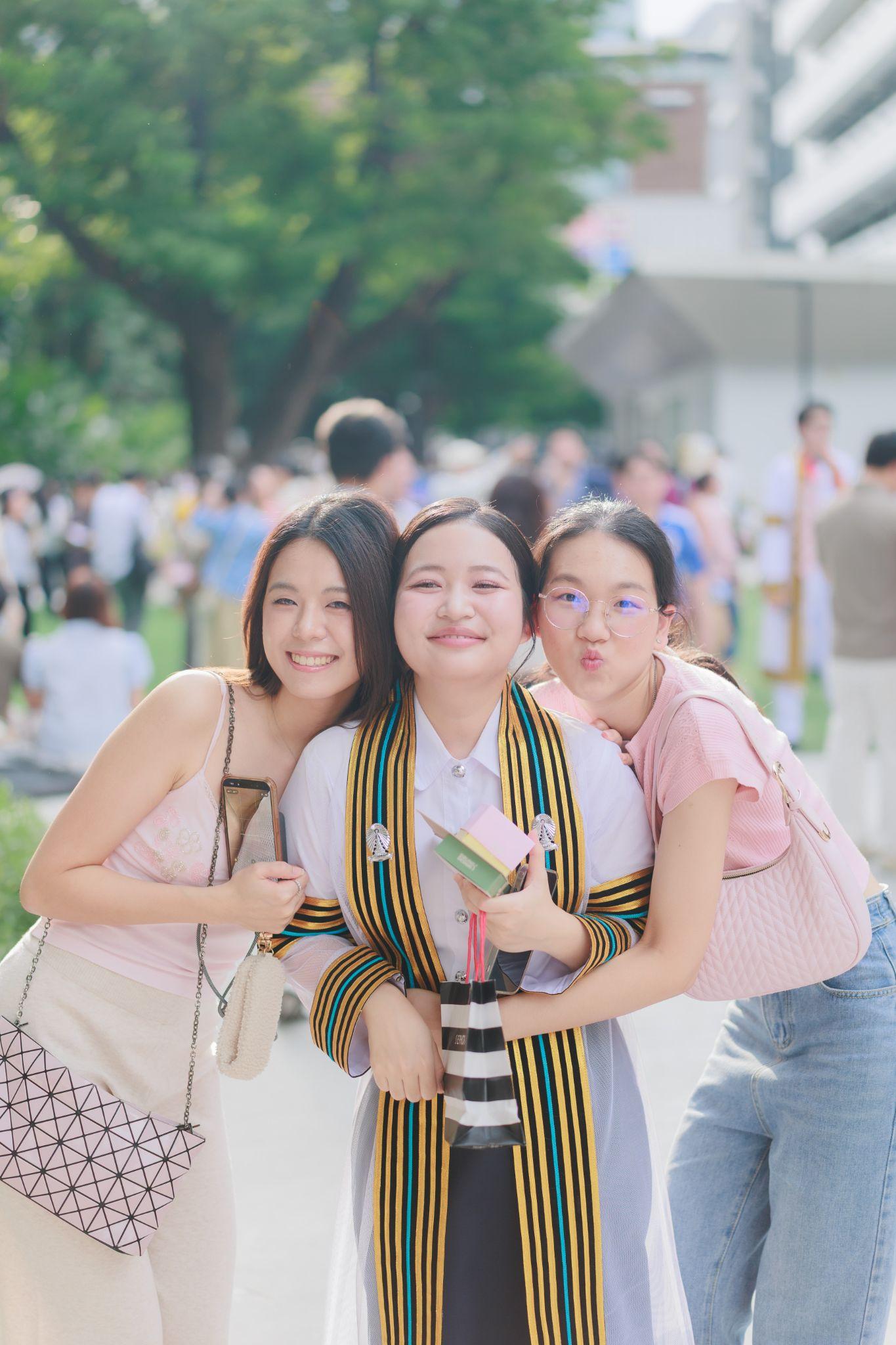 ผลงานรับปริญญา จุฬาลงกรณ์มหาวิทยาลัย โดย Ma’milk foto ภาพที่ 5