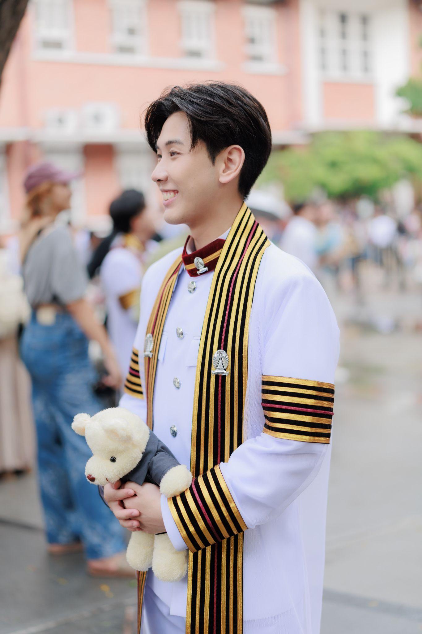 ผลงานรับปริญญา จุฬาลงกรณ์มหาวิทยาลัย โดย Ma’milk foto ภาพที่ 9