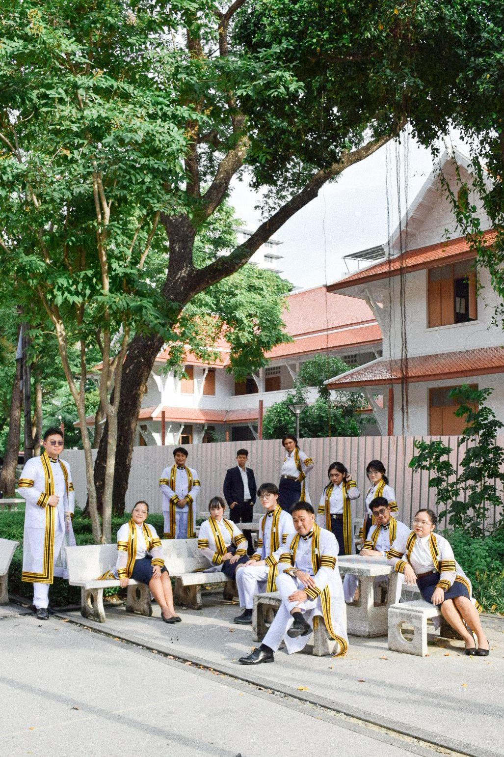 ผลงานรับปริญญา โดย Earn @Fotopuski ภาพที่ 3