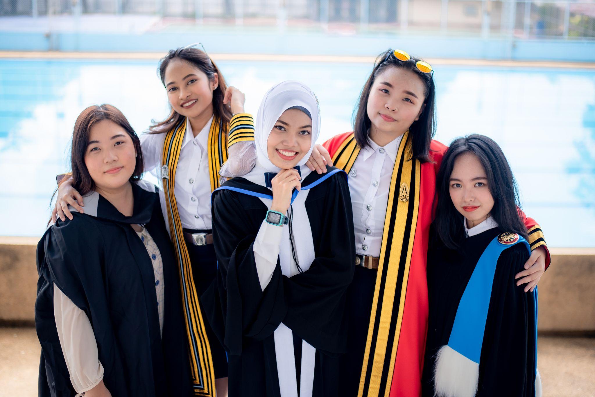 ผลงานรับปริญญา โดย Memo_Asry ภาพที่ 14