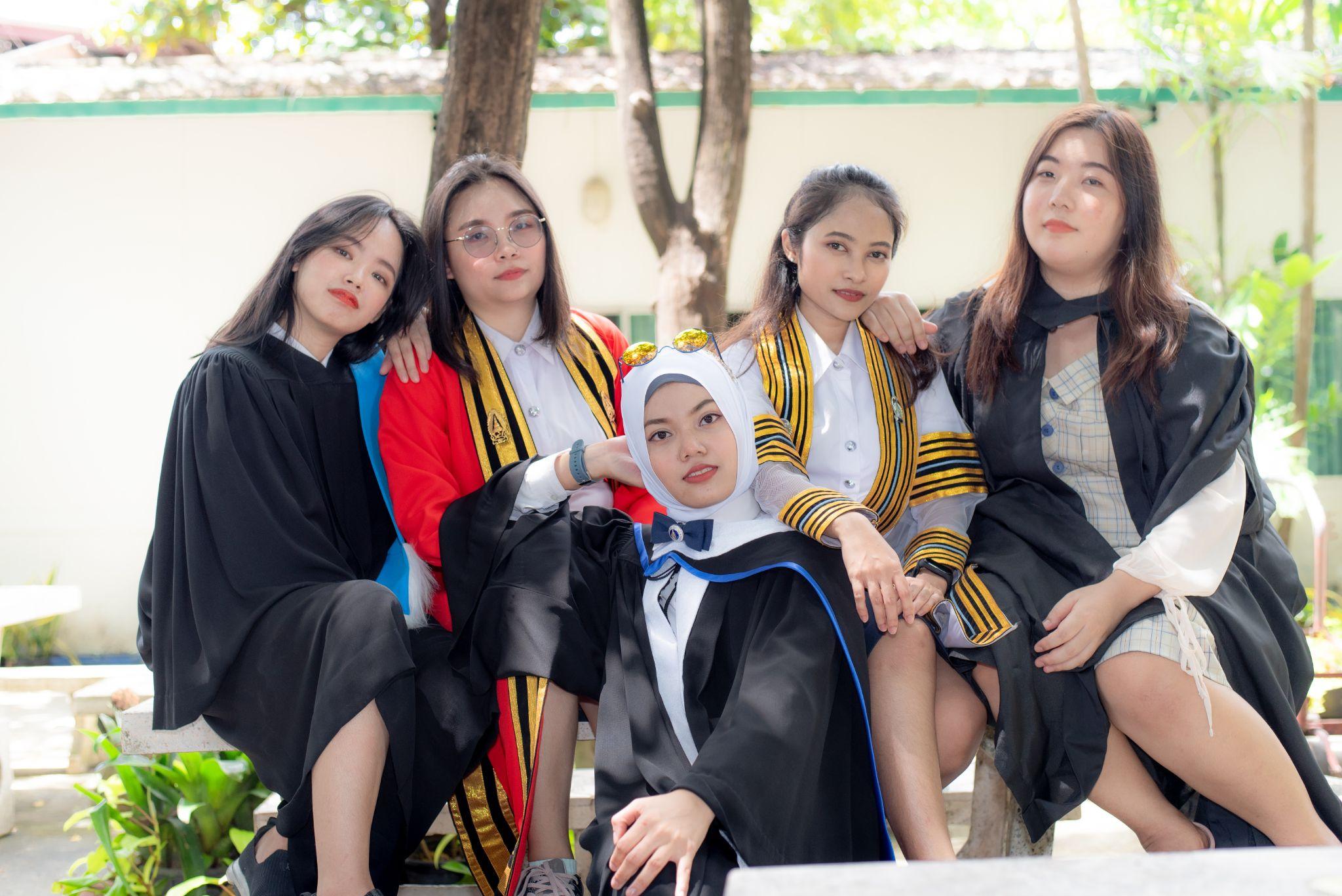 ผลงานรับปริญญา โดย Memo_Asry ภาพที่ 3