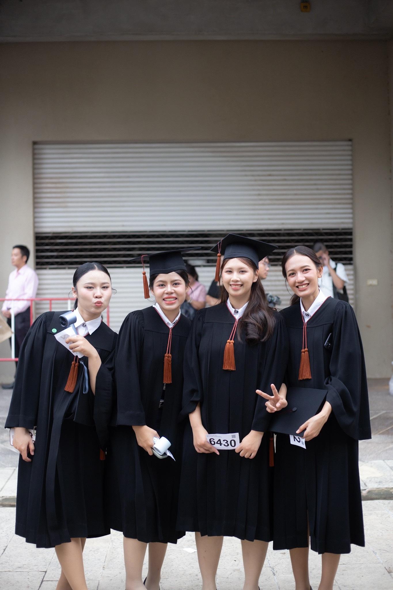 ผลงานรับปริญญา มหาวิทยาลัยเกษตรศาสตร์ โดย JJ Photo Gen Z ภาพที่ 5