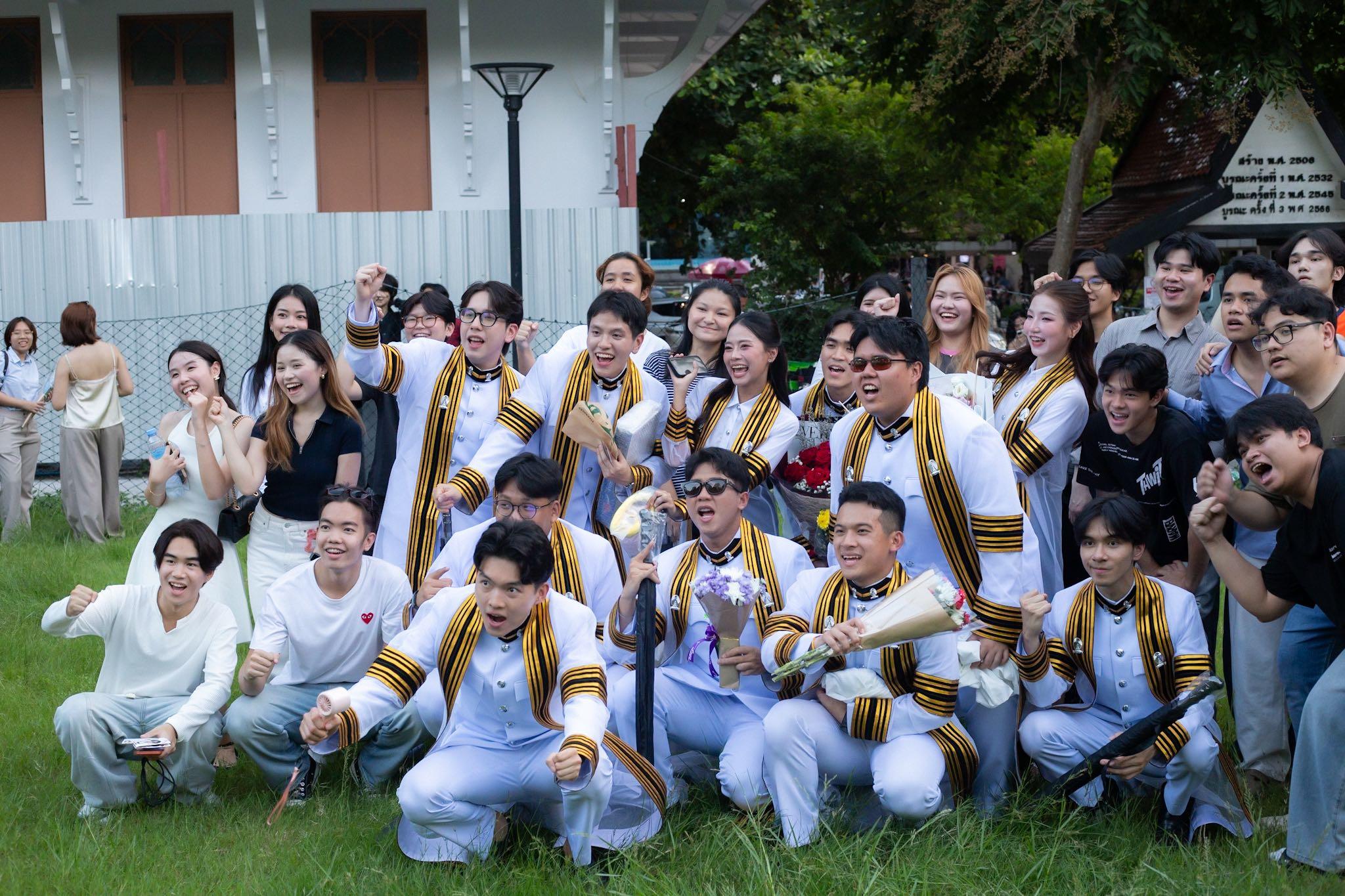 ผลงานรับปริญญา จุฬาลงกรณ์มหาวิทยาลัย โดย JJ Photo Gen Z ภาพที่ 10