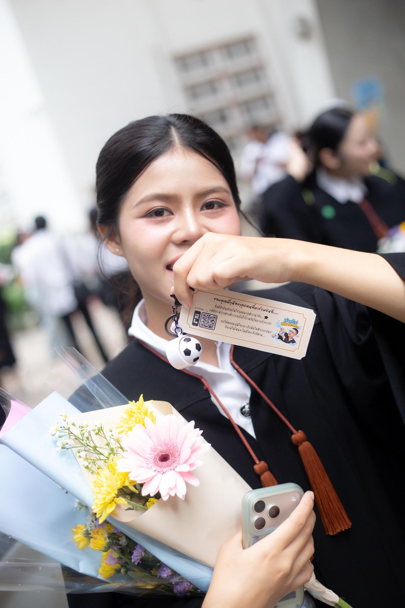 ผลงานรับปริญญา โดย JJ Photo Gen Z ภาพที่ 3