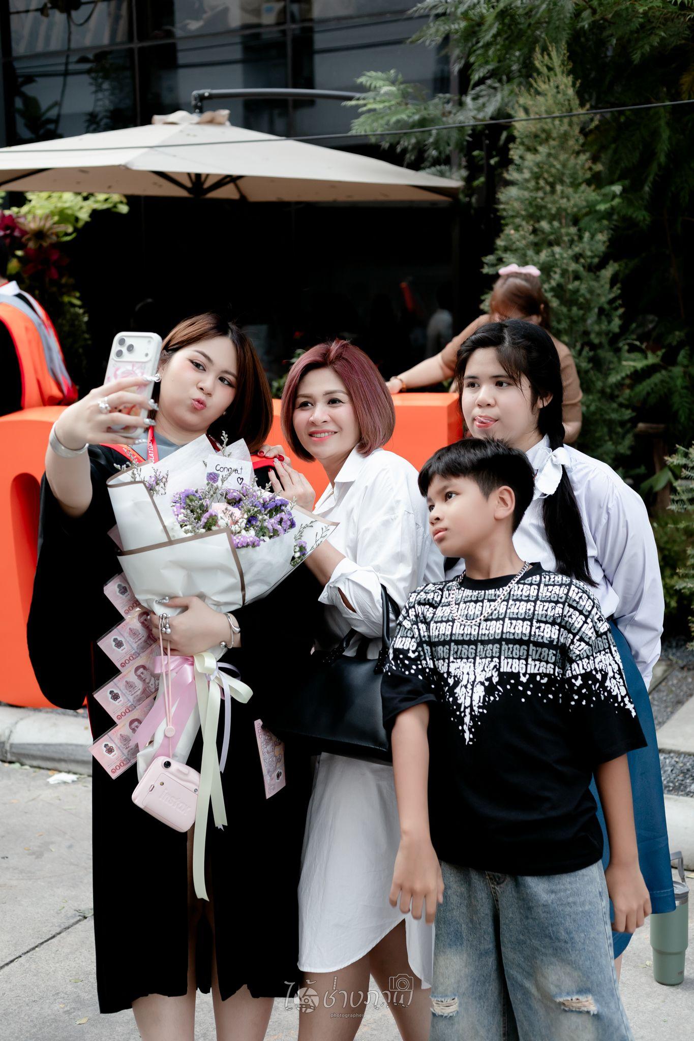 ผลงานรับปริญญา มหาวิทยาลัยศรีนครินทรวิโรฒ โดย Q121PH - ไอ้ช่างภาพ ภาพที่ 11
