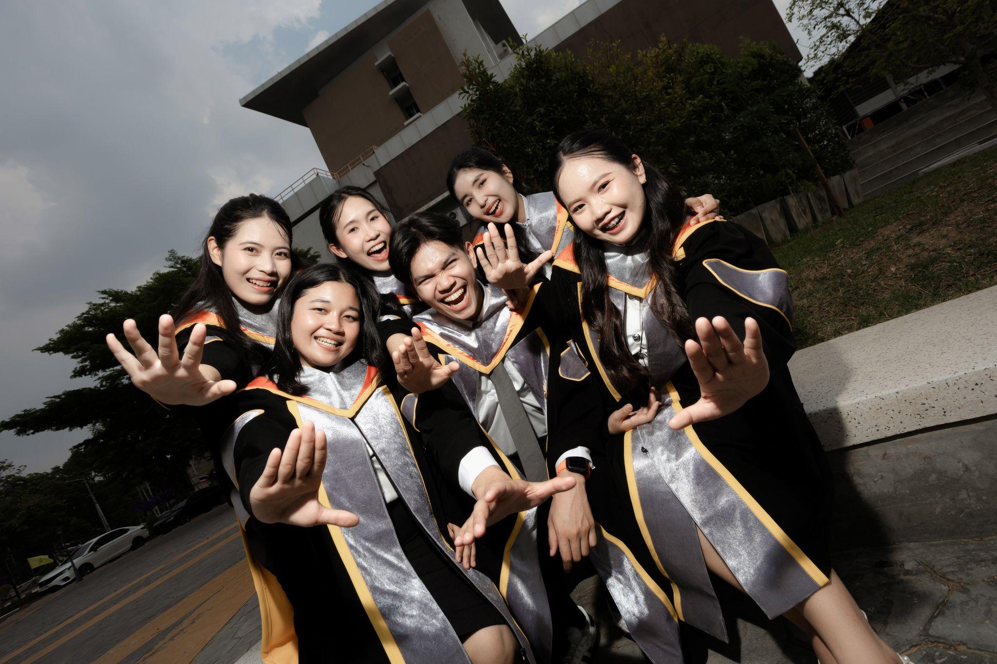 ผลงานรับปริญญา มหาวิทยาลัยมหาสารคาม โดย Q121PH - ไอ้ช่างภาพ ภาพที่ 11