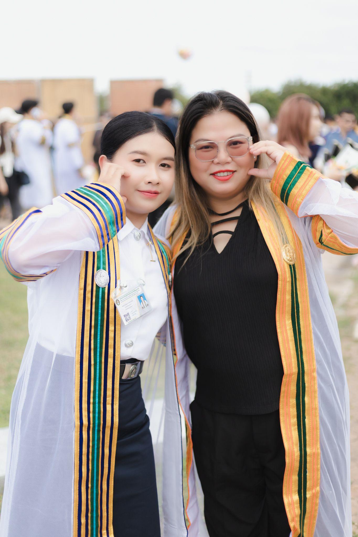 ผลงานรับปริญญา มหาวิทยาลัยราชภัฏอุดรธานี โดย Q121PH - ไอ้ช่างภาพ ภาพที่ 3
