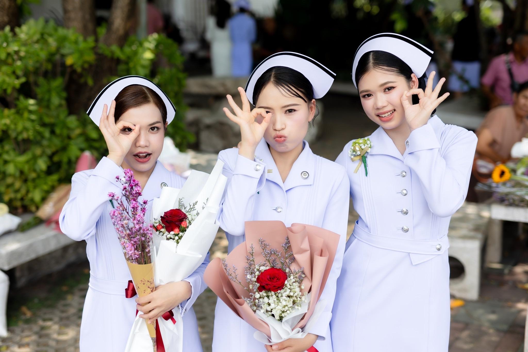 ผลงานรับปริญญา มหาวิทยาลัยนอร์ทกรุงเทพ โดย TOP PHOTO ภาพที่ 17