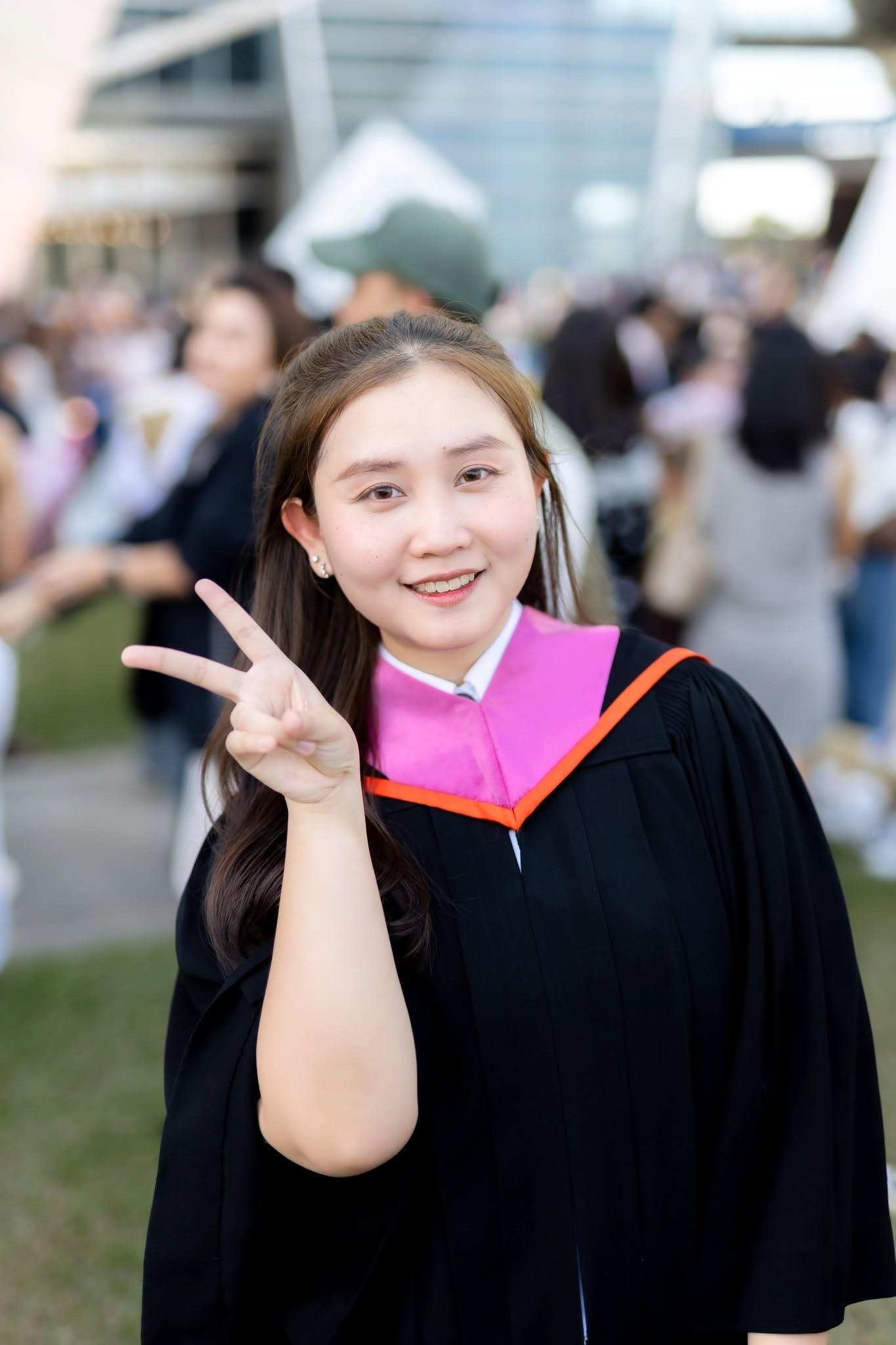 ผลงานรับปริญญา มหาวิทยาลัยกรุงเทพ โดย TOP PHOTO ภาพที่ 7